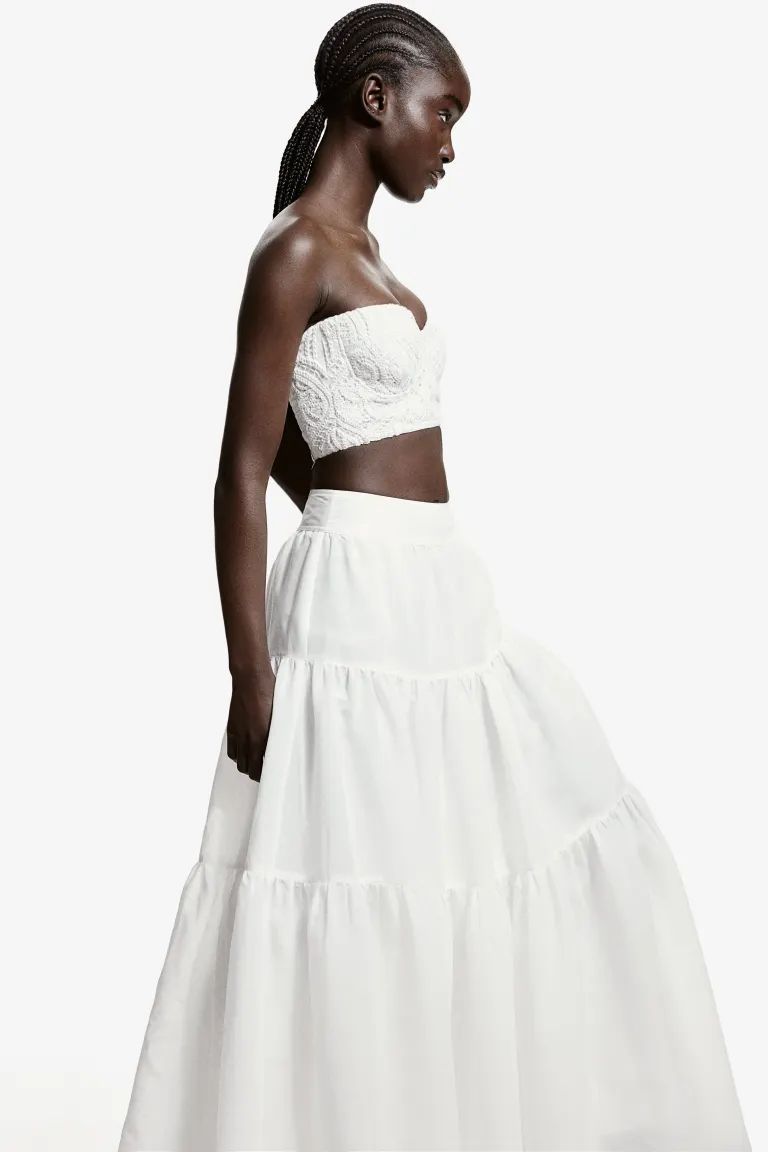 White | H&M (US + CA)