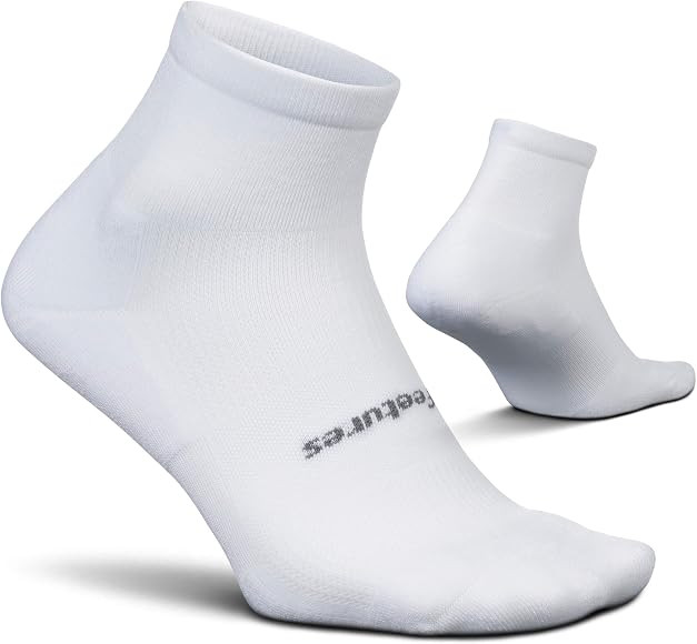 Feetures High Performance Cushion Quarter Sock for Women & Men - Moisture-Wicking Athletic Socks ... | Amazon (CA)