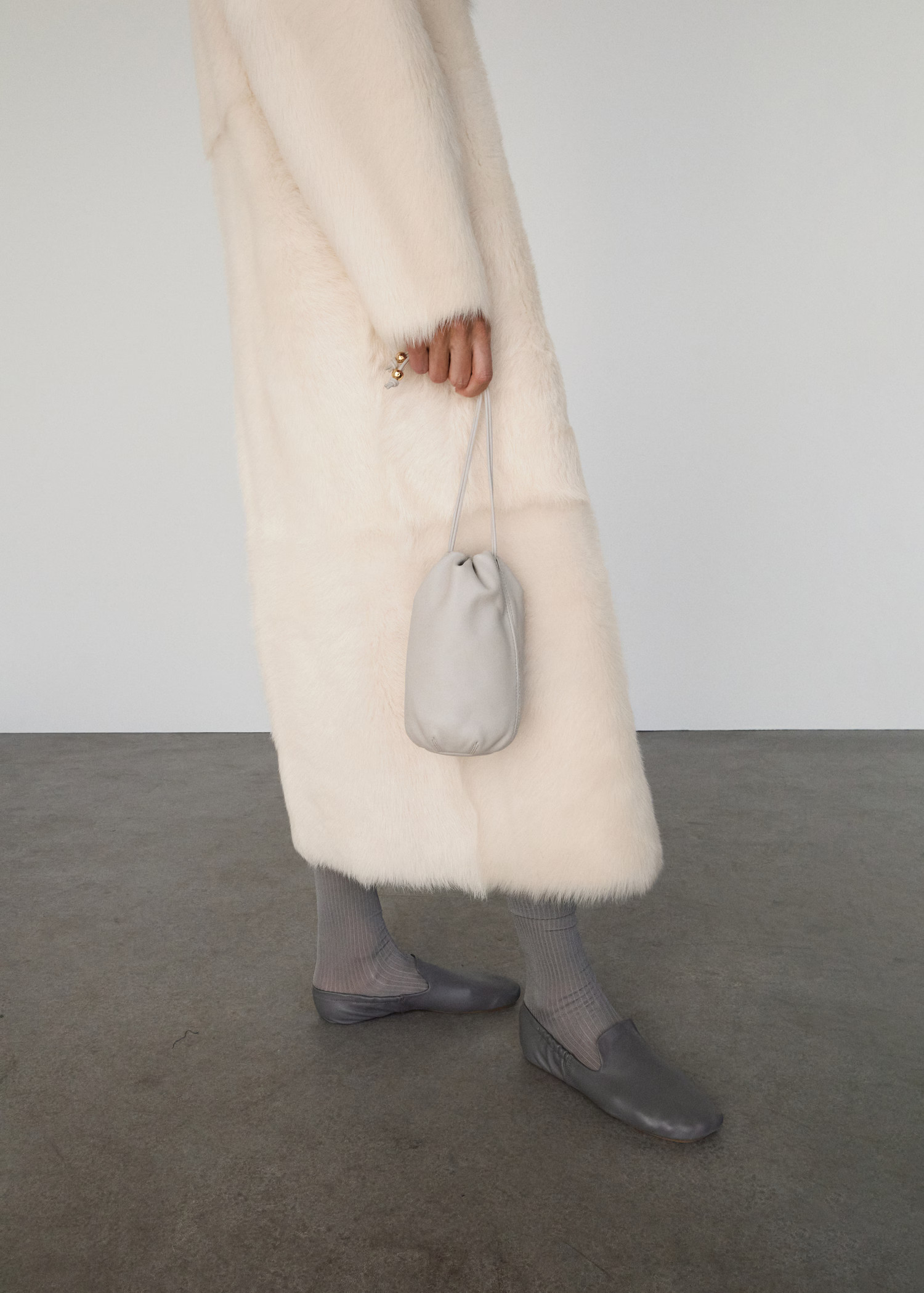 Gathered leather shoes - Women | MANGO USA | Mango (US/MX/AU)