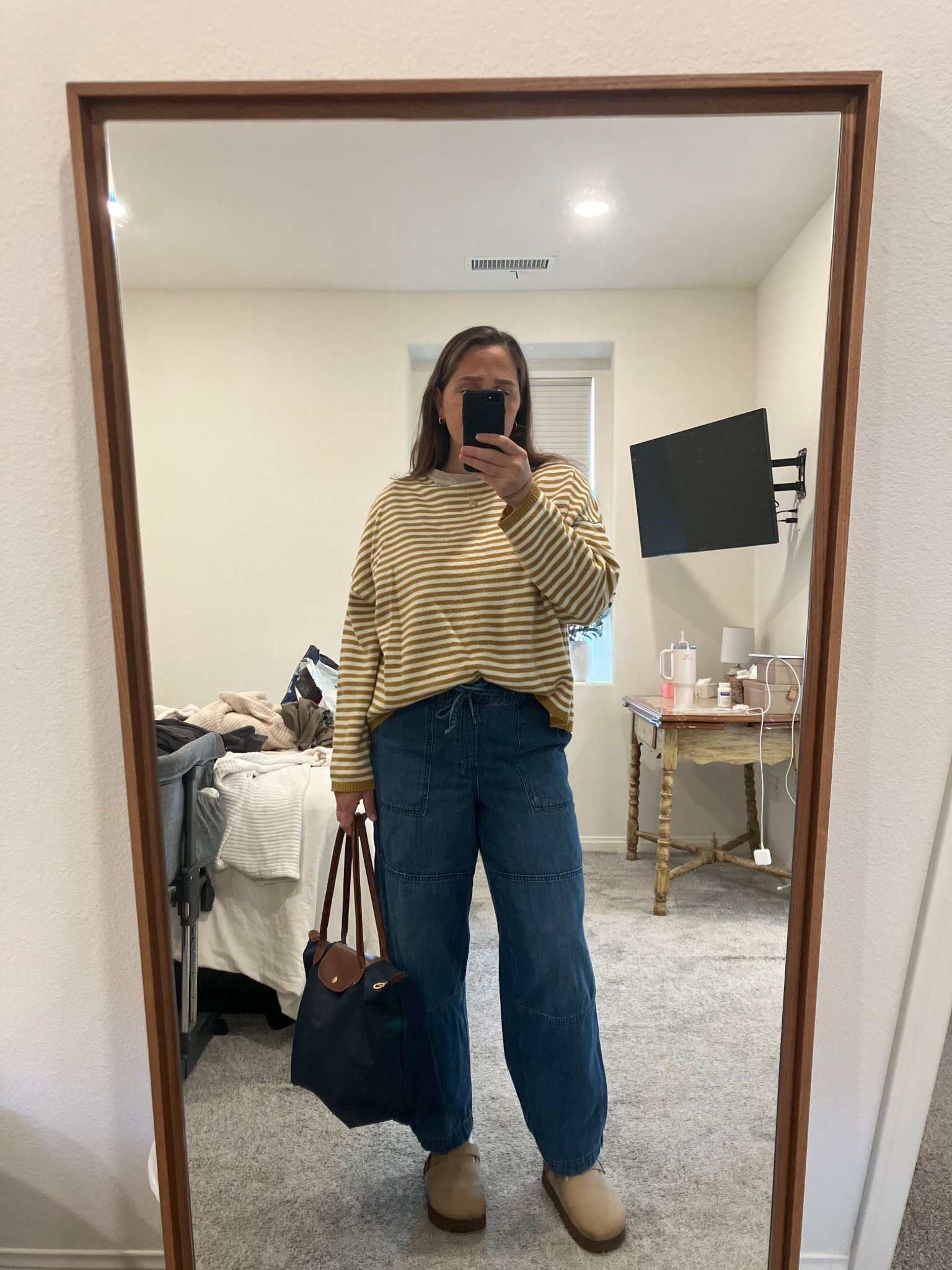 Spring outfit, pull-on jeans 

#LTKBump #LTKMidsize #LTKSaleAlert