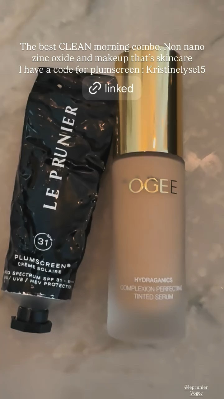 The best CLEAN morning combo. Non nano zinc oxide and makeup that’s skincare 
I have a code for plumscreen : Kristinelyse15 @leprunier 
@ogee