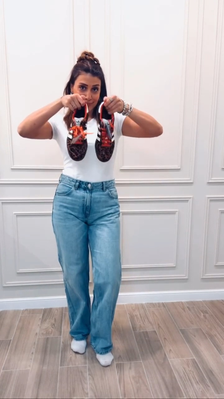 Finally got my hands (and feet) on my fave Sambas 🐆 
Animal print? Say less. She’s bold, she’s wild, and she doesn’t do basic.🔥 #wildatheart #sambaog 

Top: @dynamiteclothing 
Jeans: @mango 
Shoes: @adidas 
Purse: @coccinelleofficial 
Eyeglasses: @lespecs