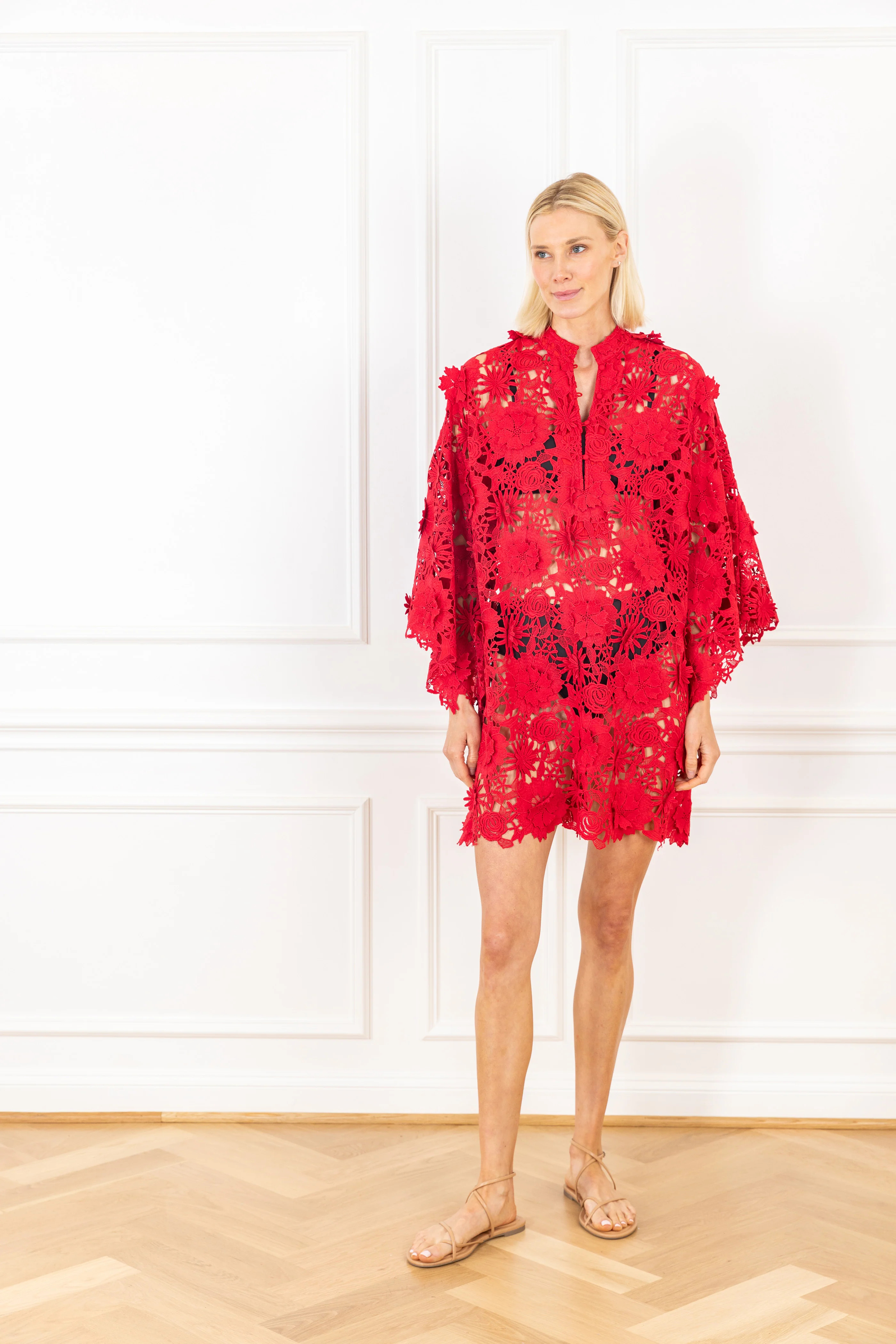 Holly 3D Lace Mini Caftan | La Vie Style House