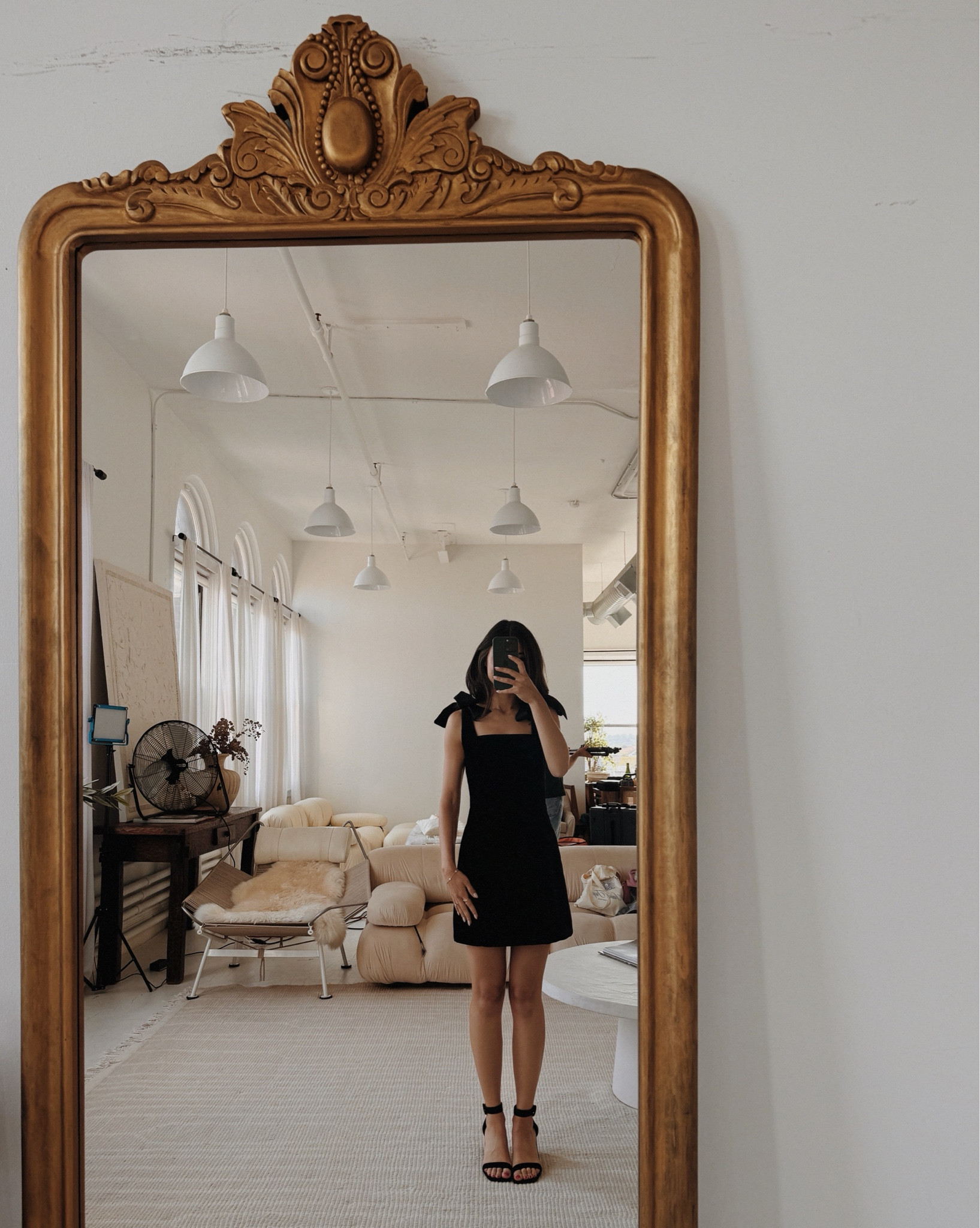 bucket list little black dress 🖤🎀

#LTKSeasonal #LTKParties