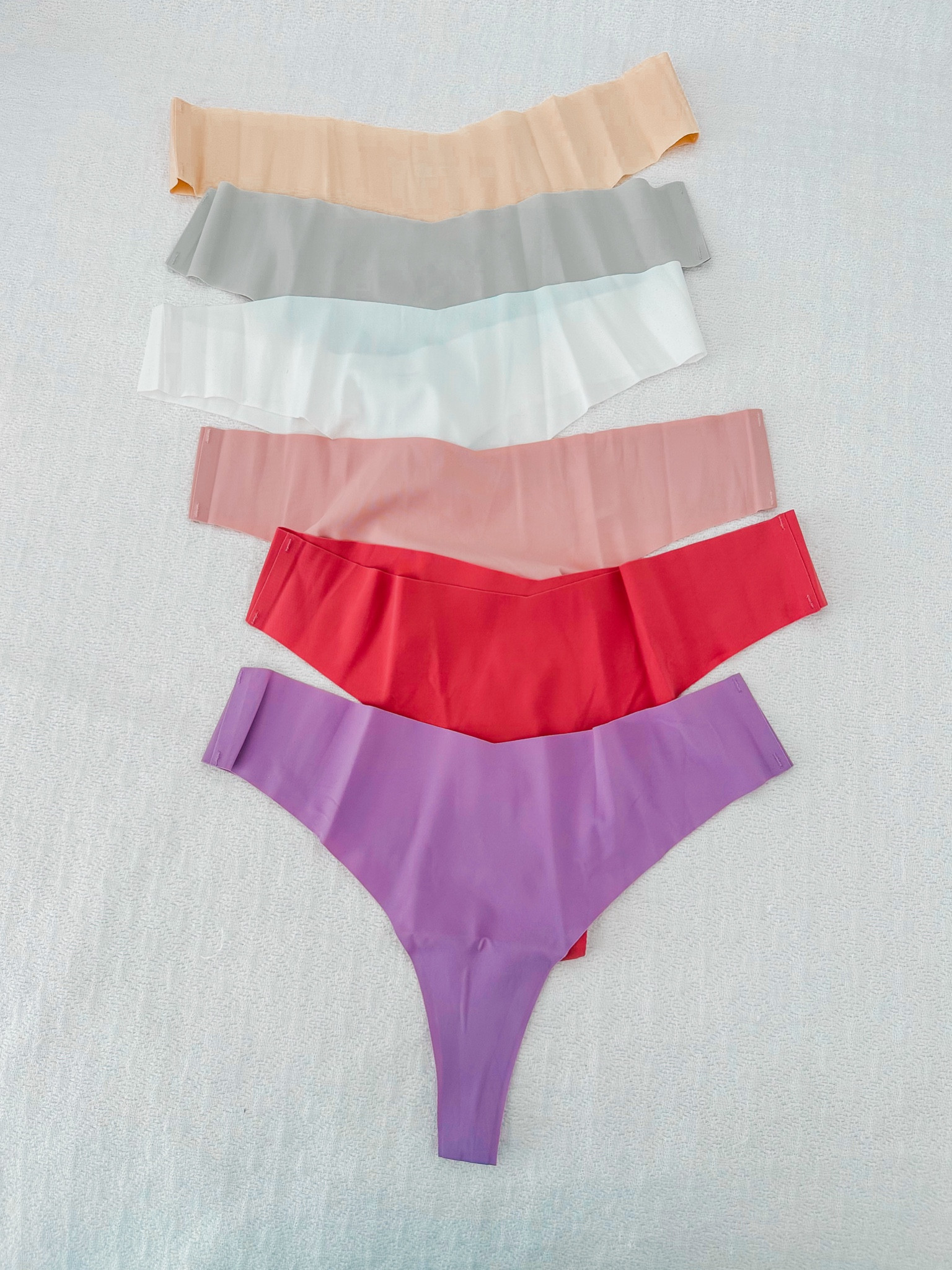 The best Amazon underwear that feels and looks just like skims! No panty line and extra stretch! 