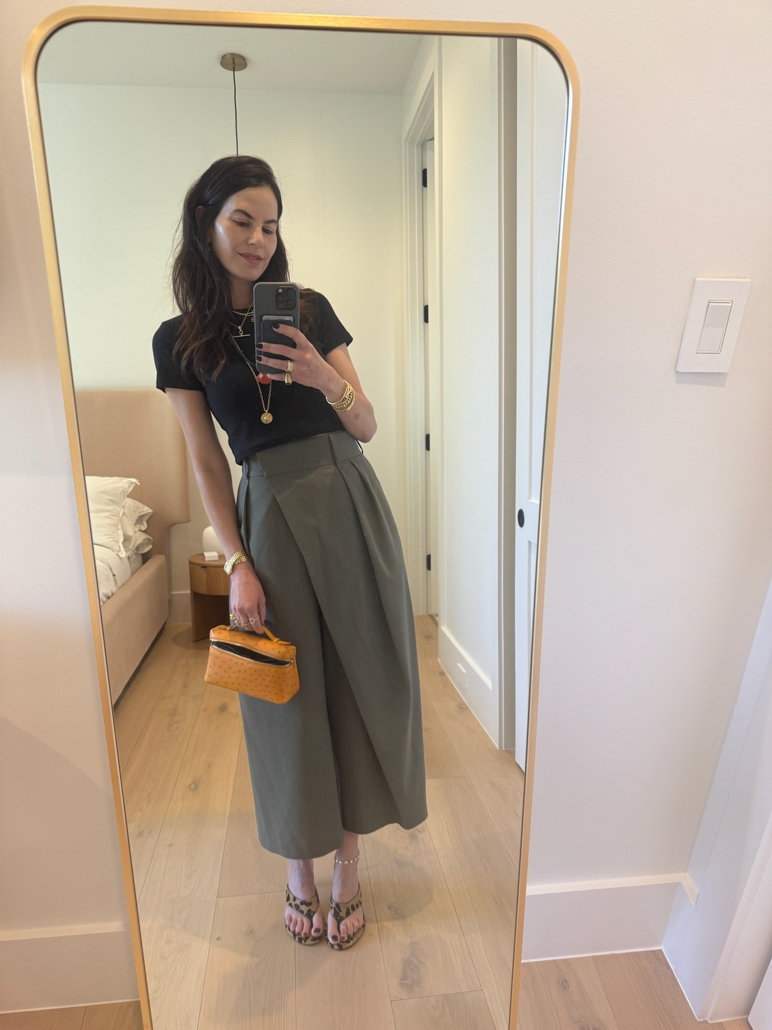 Fall outfit inspo! Linked looks for less too!! 


Women’s fashion, fall fashion, fall outfits, fall outfit inspo, fall ootd, fall outfit ideas, trendy fashion, chic style, Miami fashion, mom fashion, outfit inspo, outfit ideas, luxury fashion, women’s workwear, workwear fashion



#LTKStyleTip #LTKOver40 #LTKSeasonal