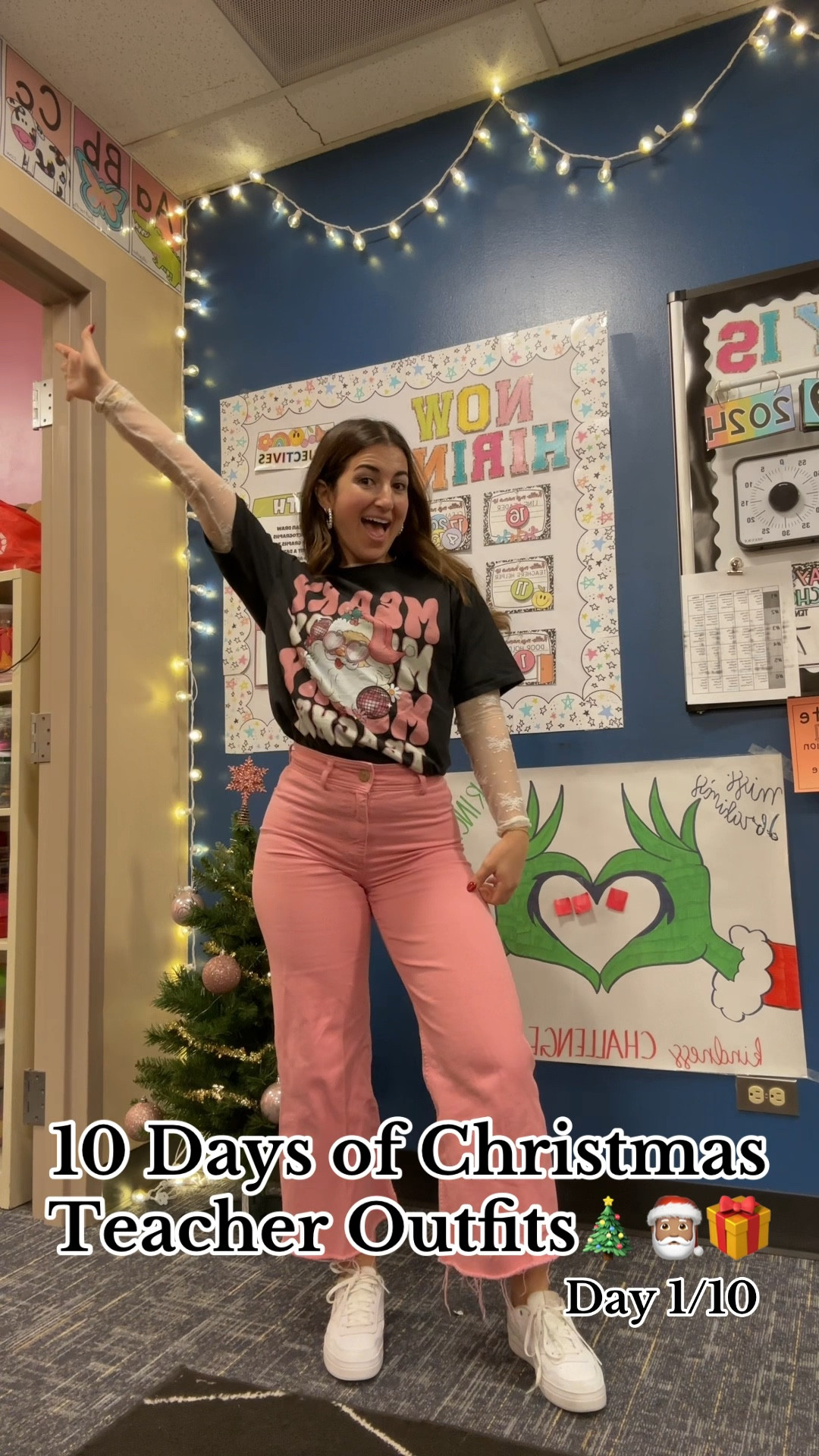 Christmas Teacher Outfit Day 1

#LTKWorkwear #LTKHoliday #LTKSeasonal