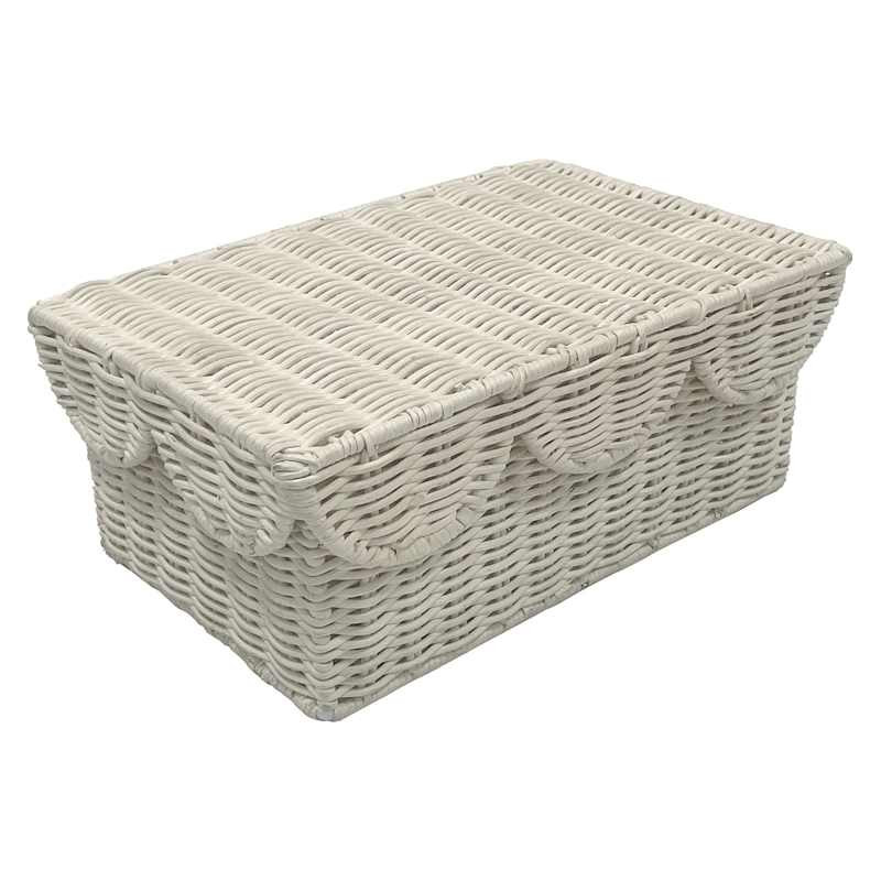 Scalloped Bleached Rattan Box, 10.6x7.1x4.7








	
		
		
			
				Write a Review | At Home