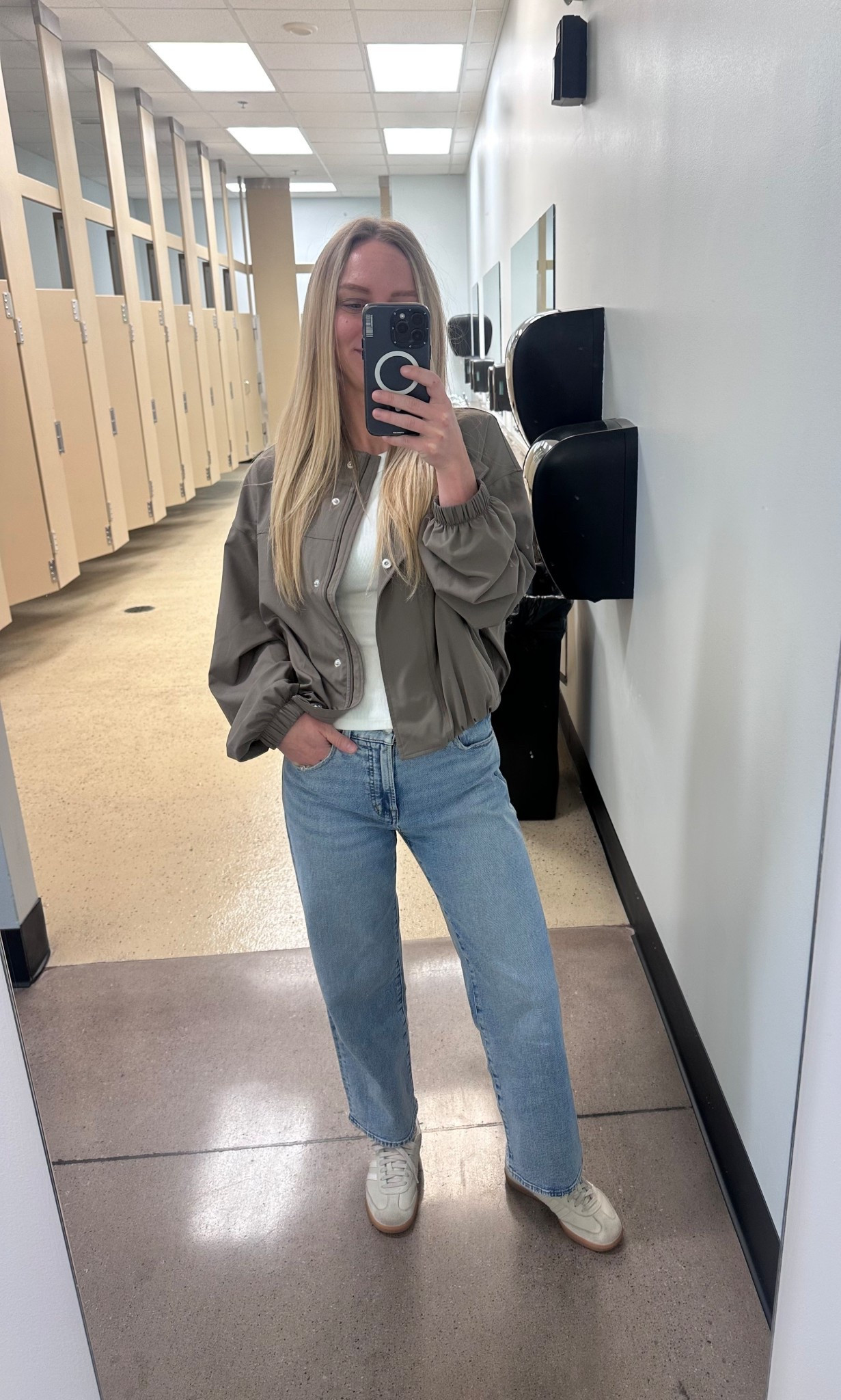 Casual spring outfit! Bomber jacket, jeans, sneakers 

#LTKmomlife #LTKootd #LTKPetite