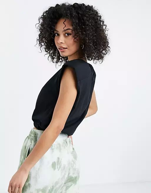 Noisy May Tall cropped t-shirt with padded shoulders in black | ASOS (Global)