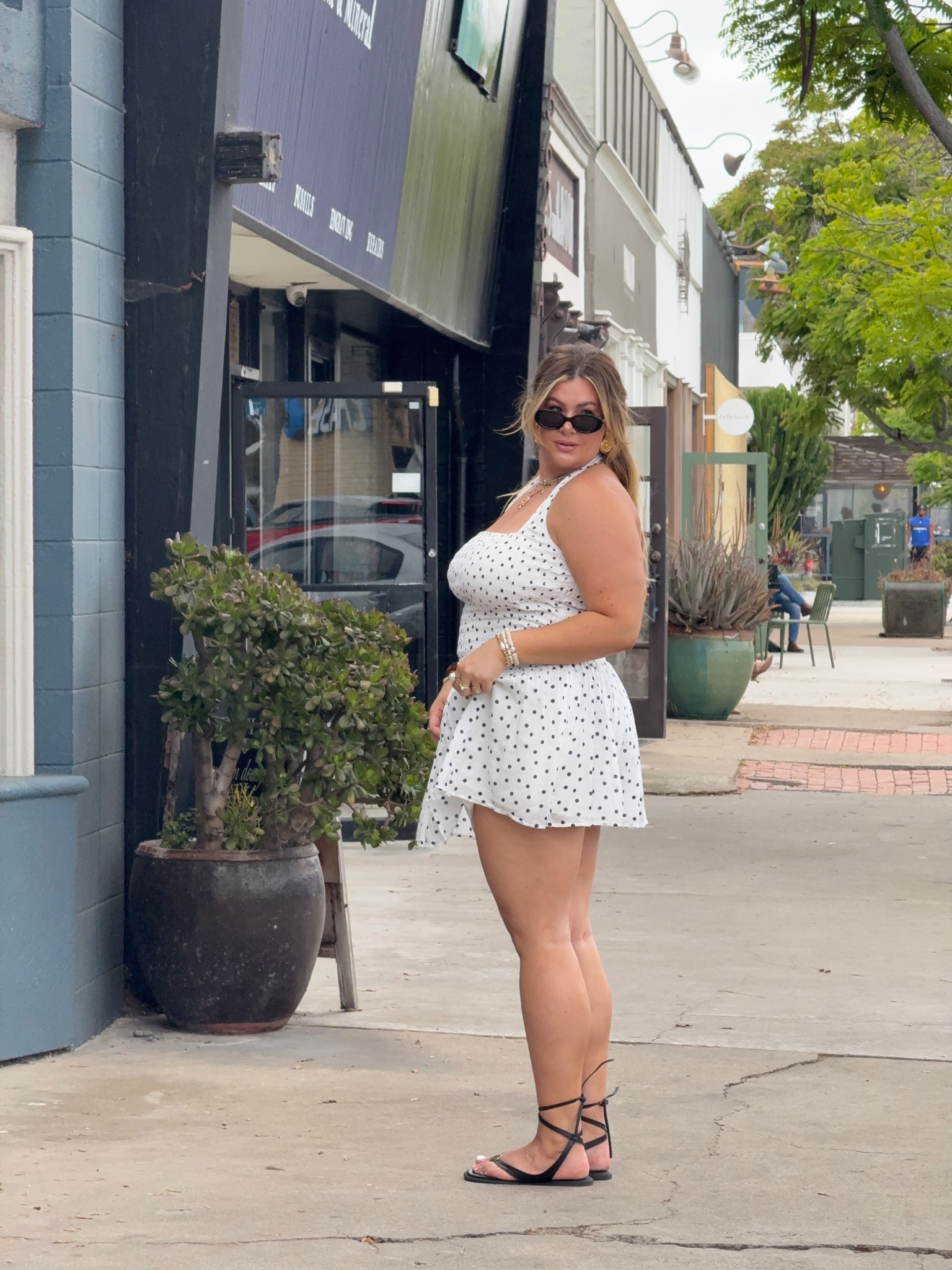 cutie dress for the weekend ❤️‍🔥 wearing XL. currently on sale for 40% off!! 

#LTKSummerEdit #LTKSaleAlert #LTKMidsize