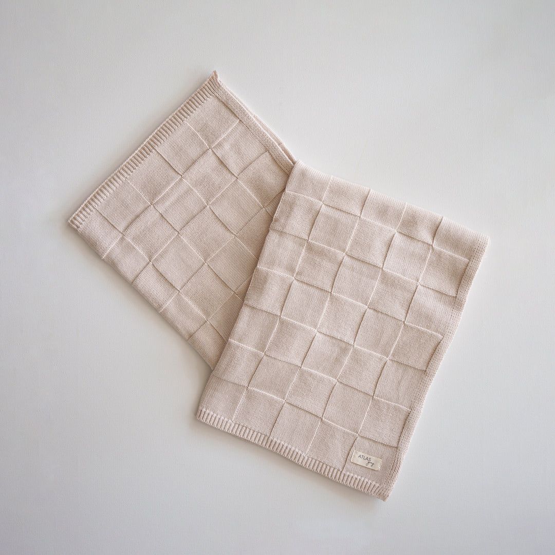 Organic Checkered Knit Blanket | Atlas Grey