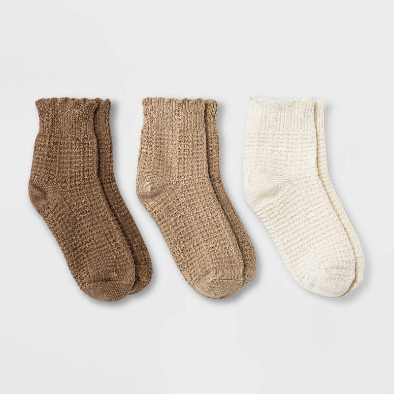 Women's Scalloped Edge 3pk Ankle Socks - Universal Thread™ 4-10 | Target