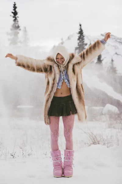 Silence + Noise Gail Faux Fur Overcoat | Urban Outfitters (US and RoW)