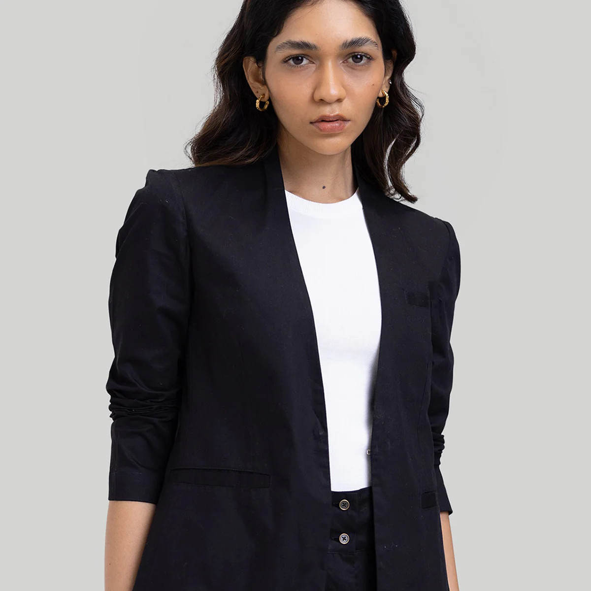 Summer Heat Blazer in Black | Reistor (US)