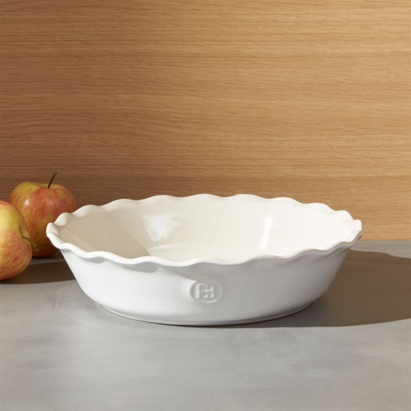 Emile Henry Modern Classic Sugar White Pie Dish + Reviews | Crate and Barrel | Crate & Barrel