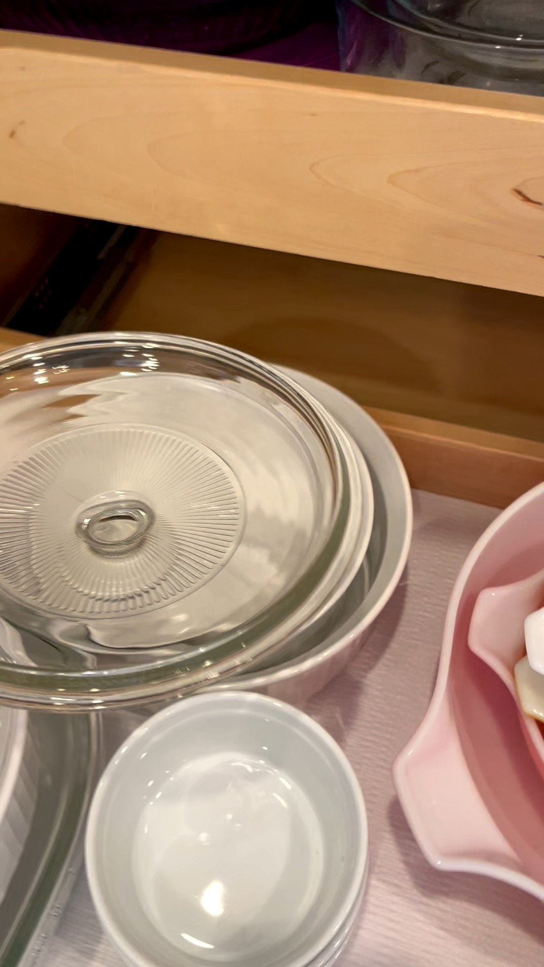 Nesting when you can - it’s the simple and easy way to keep your cabinets organized. However, some larger pants and lids require an organizer check these out.

