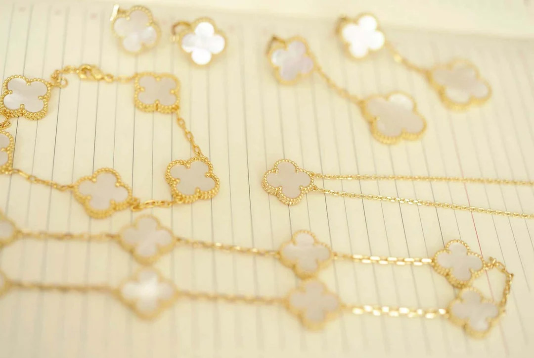 White MOP Clover Jewelry, White Mother of Pearl Clover Earrings, Necklace, Bracelet, 15mm Clover ... | Etsy (US)