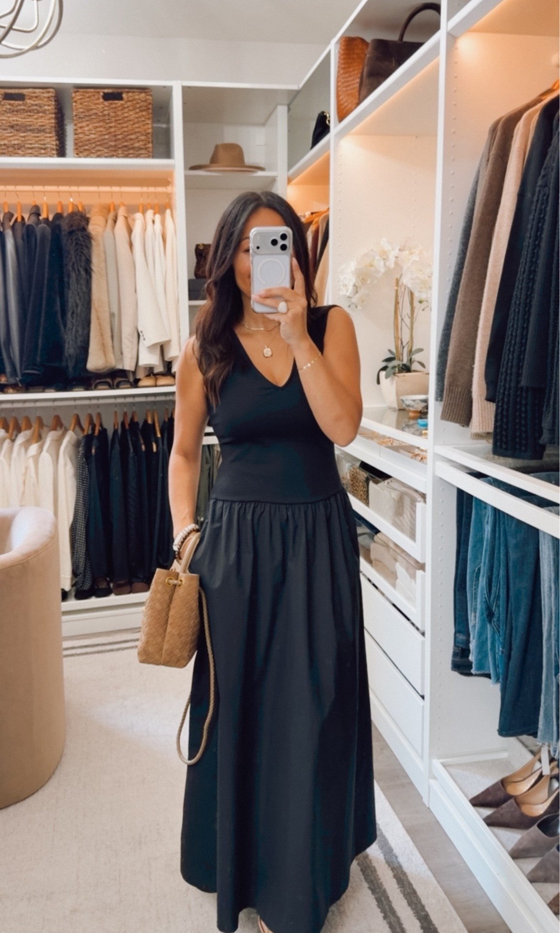 50% off⭐️ Mixed media dress- super comfortable fits TTS

#LTKootd #LTKSaleAlert #LTKOver40