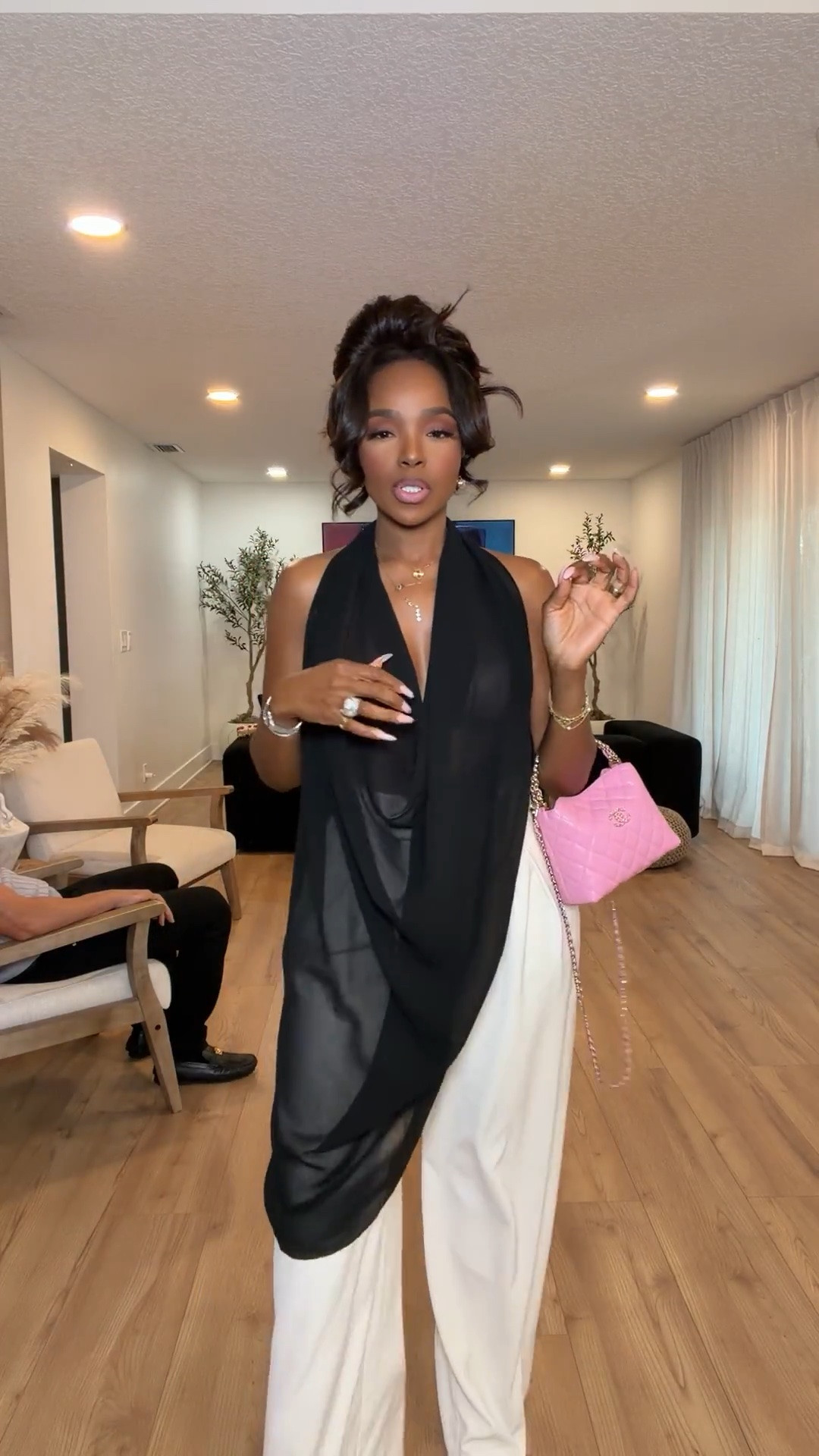 Scroll to shop! ✨ Everything from this look is linked below. 👇🏽    

Wearing: Size Small | 5’4” | 140 lbs

  📲   Download the FREE LTK app & follow me (@kirasfashionfinds) to shop all my daily finds.  #LTKootd #LTKPetite #LTKU