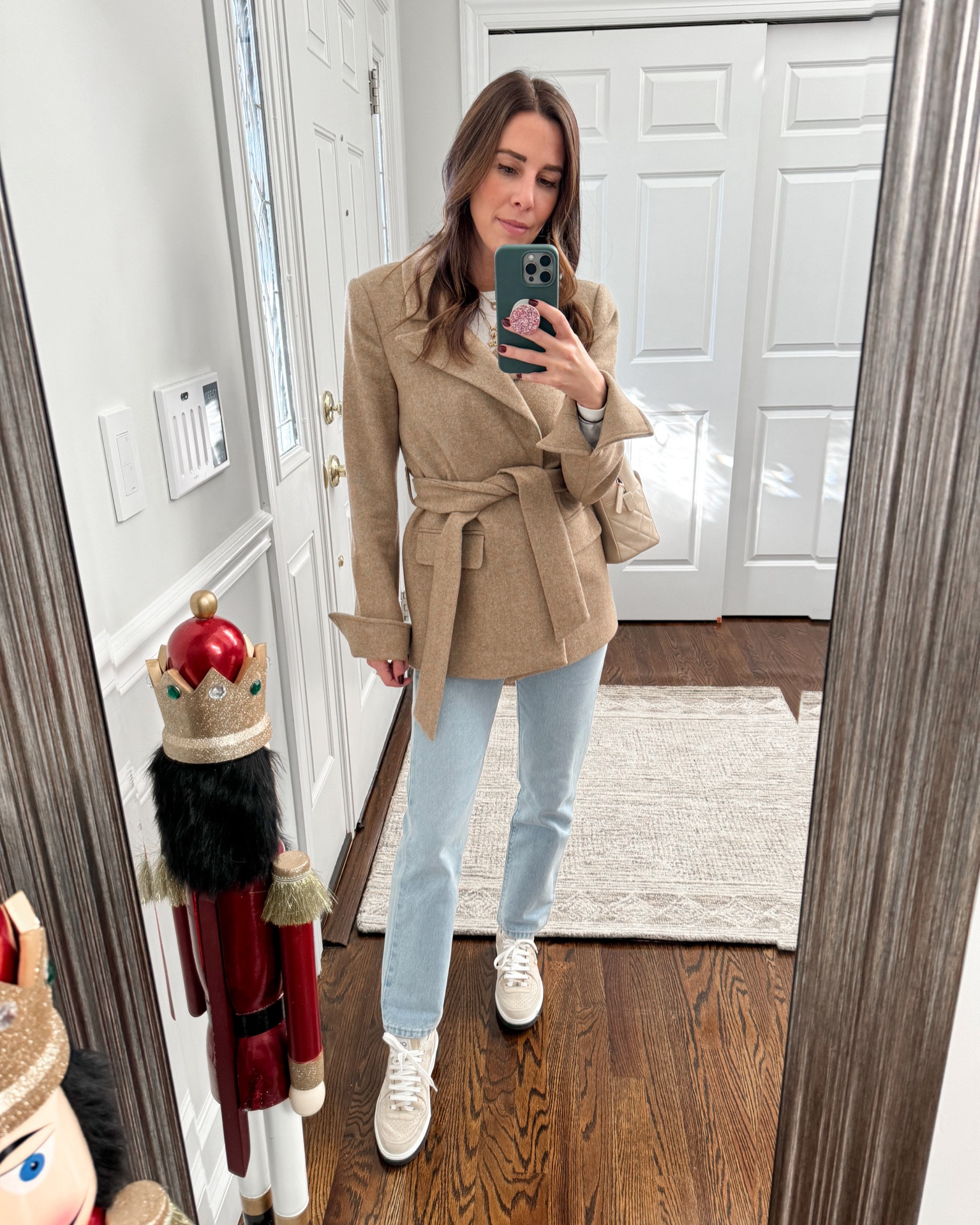 This blazer is everything!

#LTKstyletip #LTKSeasonal #LTKHoliday