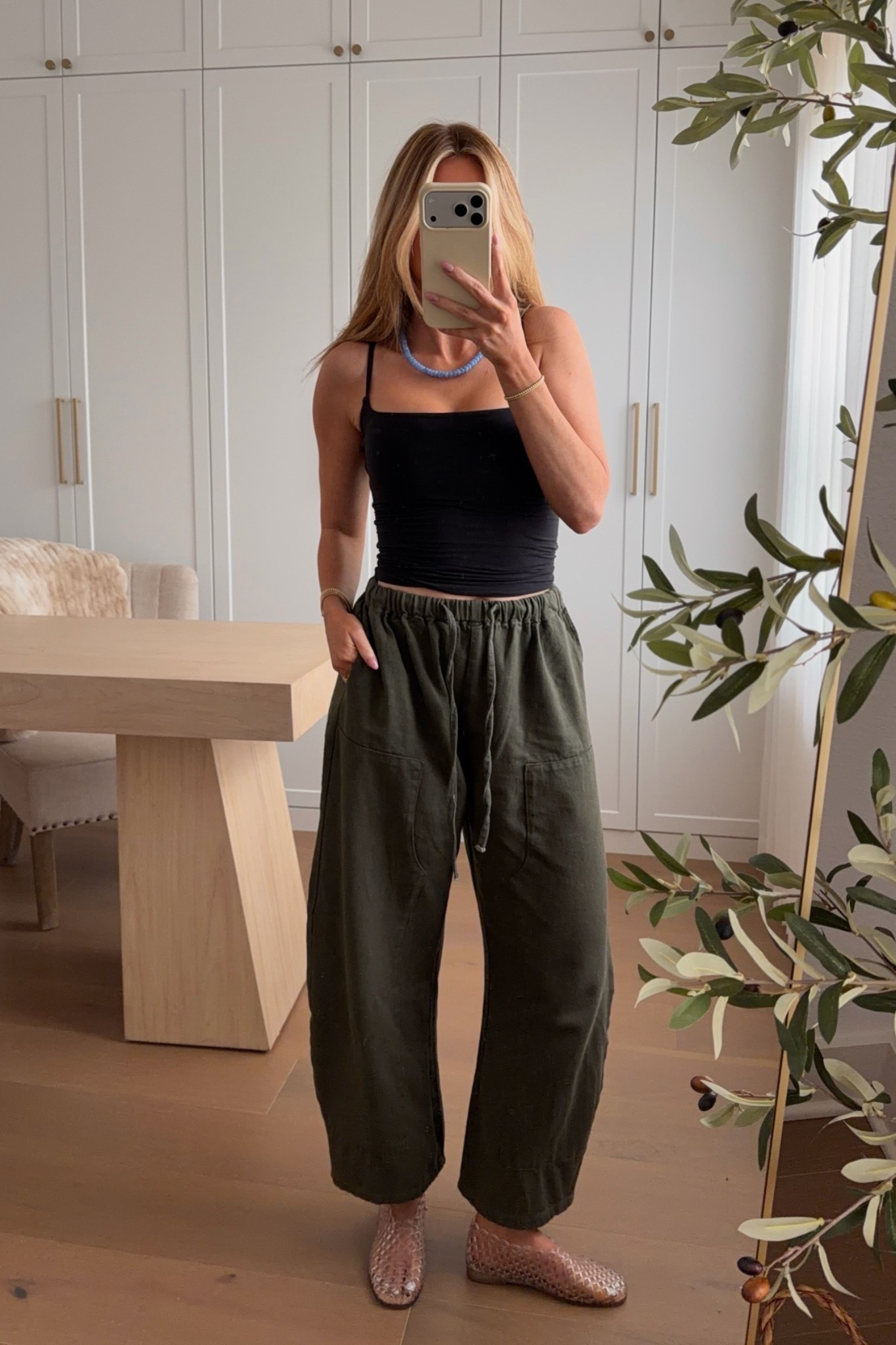 top: xs // pants: small

casual outfits, flowy pants, amazon fashion, prefall fashion, transitional outfits, michele jaliene

#LTKootd #LTKPetite
