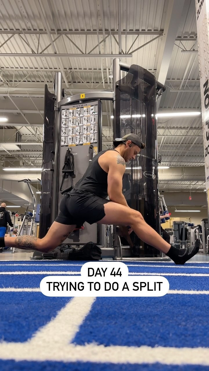 Day 44 trying to do a split 👀

#athlete #fitness #stretching #gymnastics #fitnesschallenge #fitnessmotivation #runner #goals

#LTKActive #LTKMens