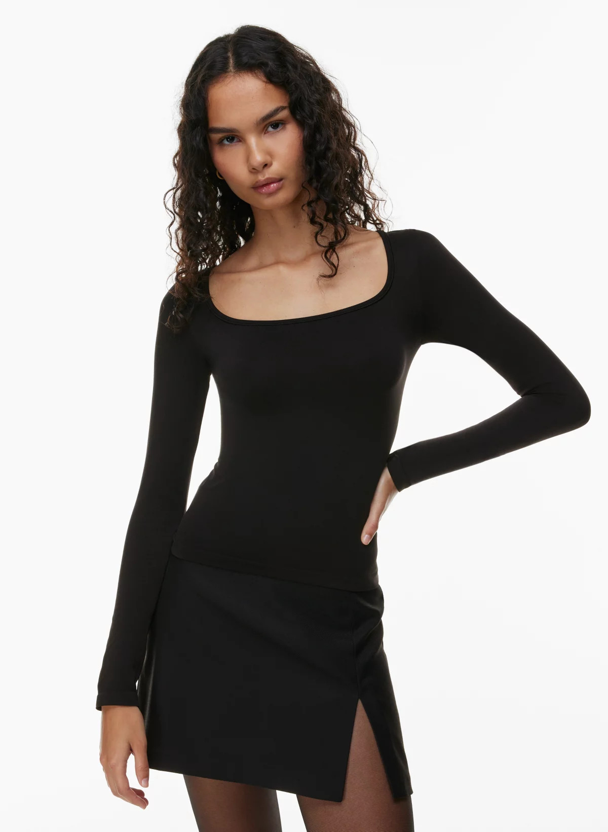 SINCHSEAMLESS™ LYNN LONGSLEEVE | Aritzia