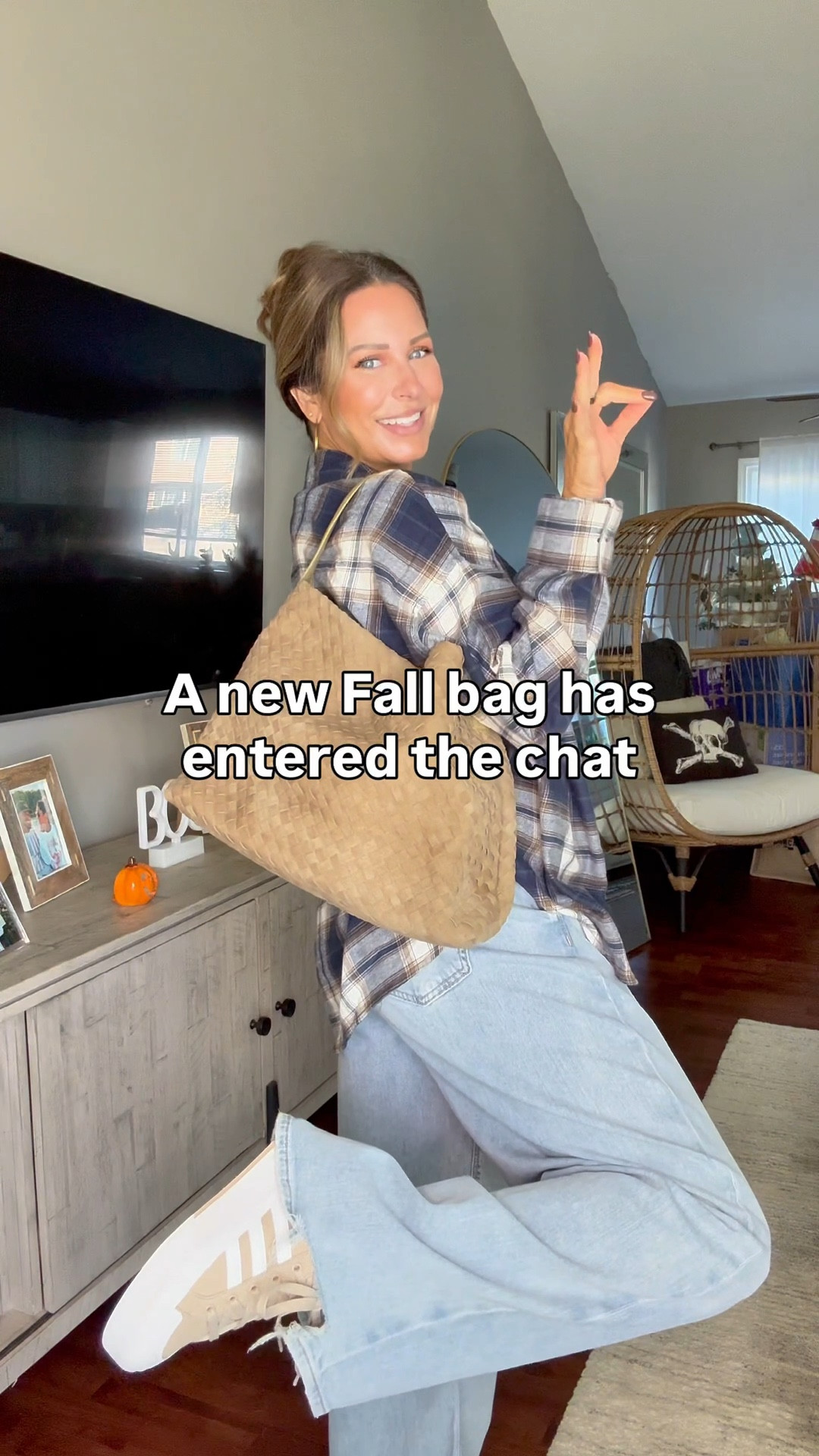 Don’t you love it when that happens?! Fall outfit from Amazon, Walmart & AE!

Flannel - medium 
White shirt - smalll

#LTKFindsUnder100 #LTKBump #LTKFindsUnder50