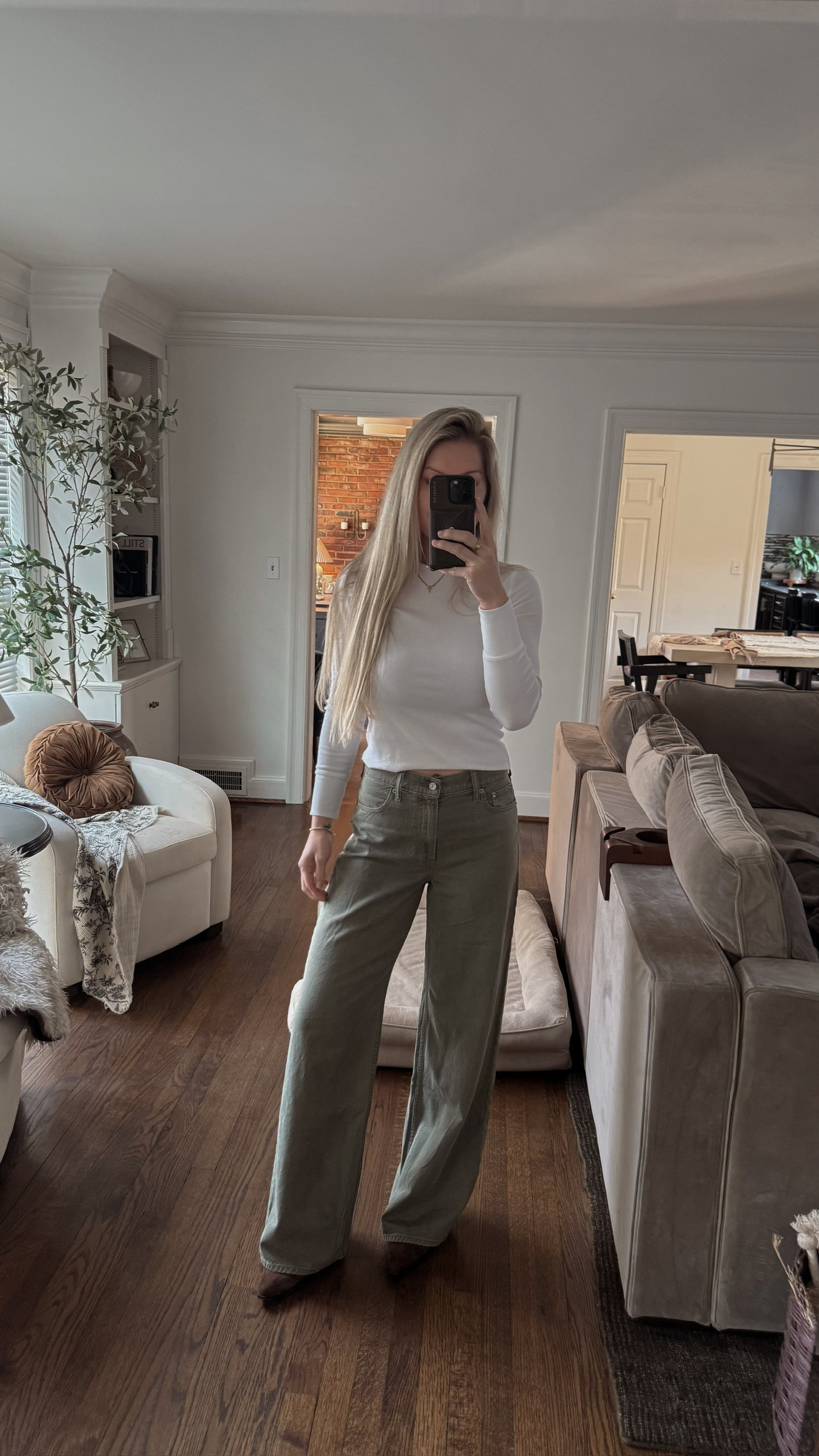 Wednesday OOTD! 

 #LTKootd #LTKmorningroutine #LTKSeasonal