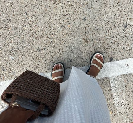 Cream sandals, brown raffia bag 

#LTKtravel #LTKFind #LTKitbag