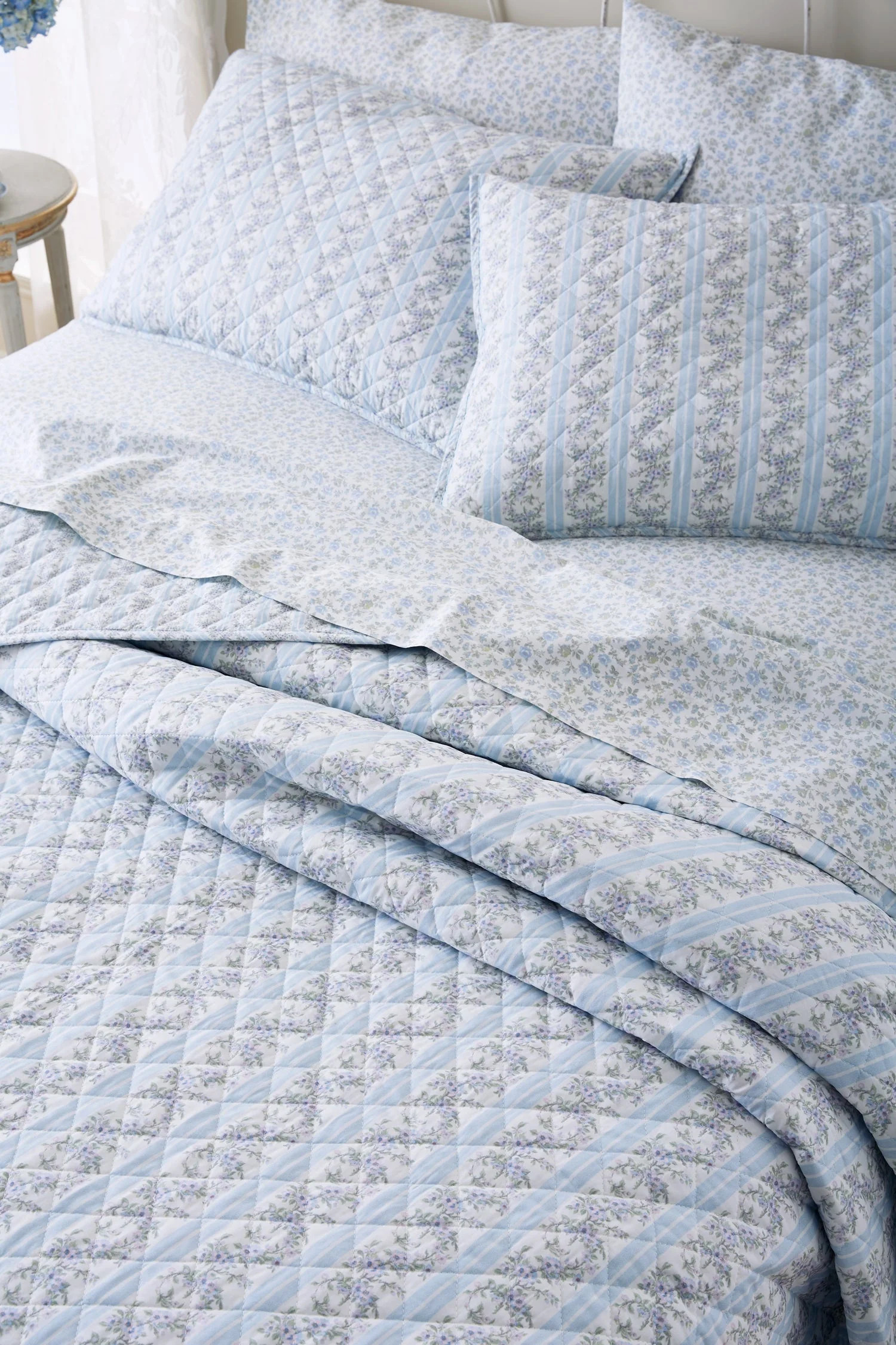 Marigold Wreath Quilt And Sham Set | LOVESHACKFANCY