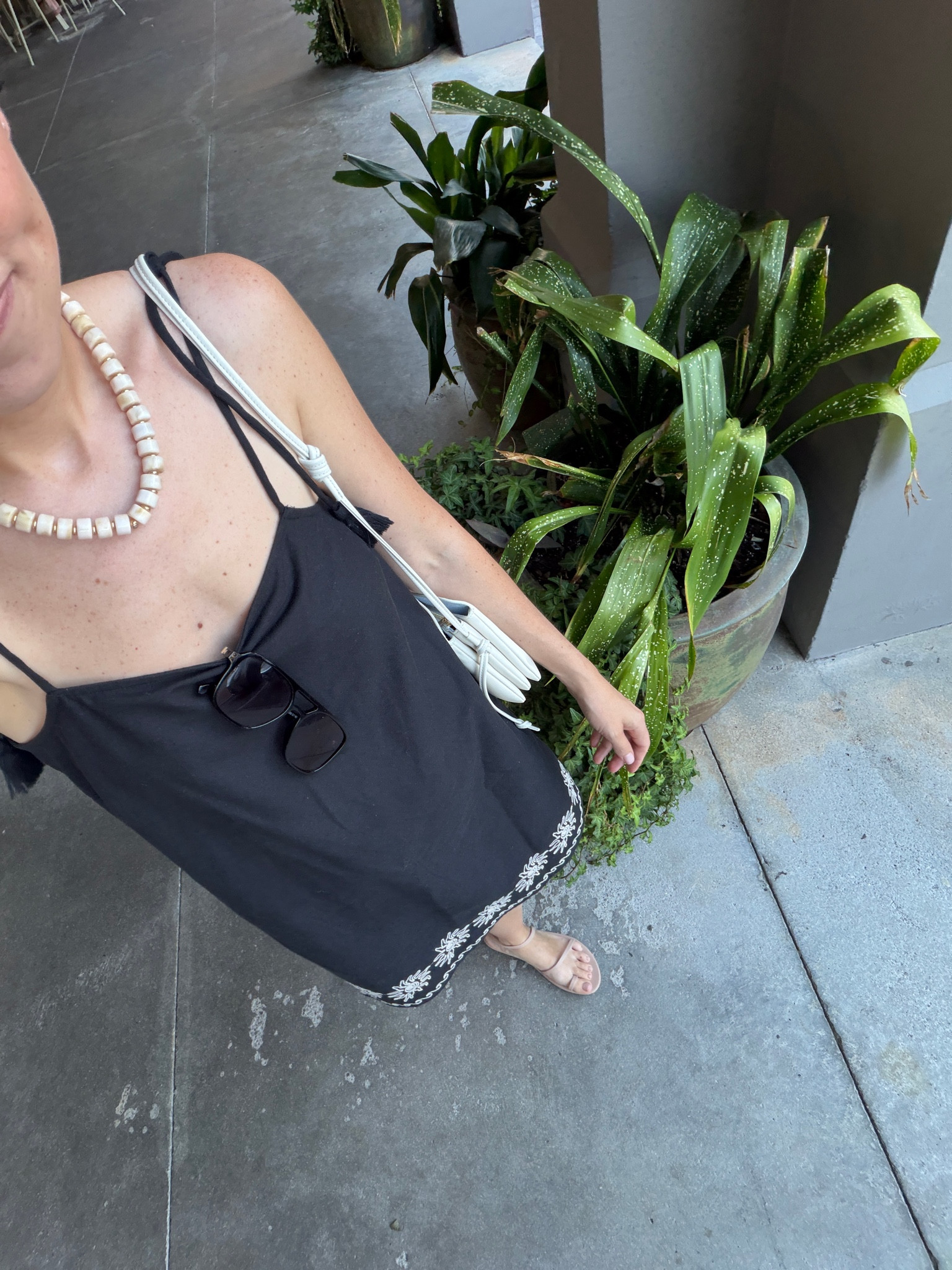 Such a cute throw on and go dress! Paired it with my favorite sandals and chunky necklace to run out. Could also add a sweater for fall! 

#summerdress #dress #fashionfinds #sandals #trendingnecklace

#LTKootd #LTKmomlife #LTKSeasonal
