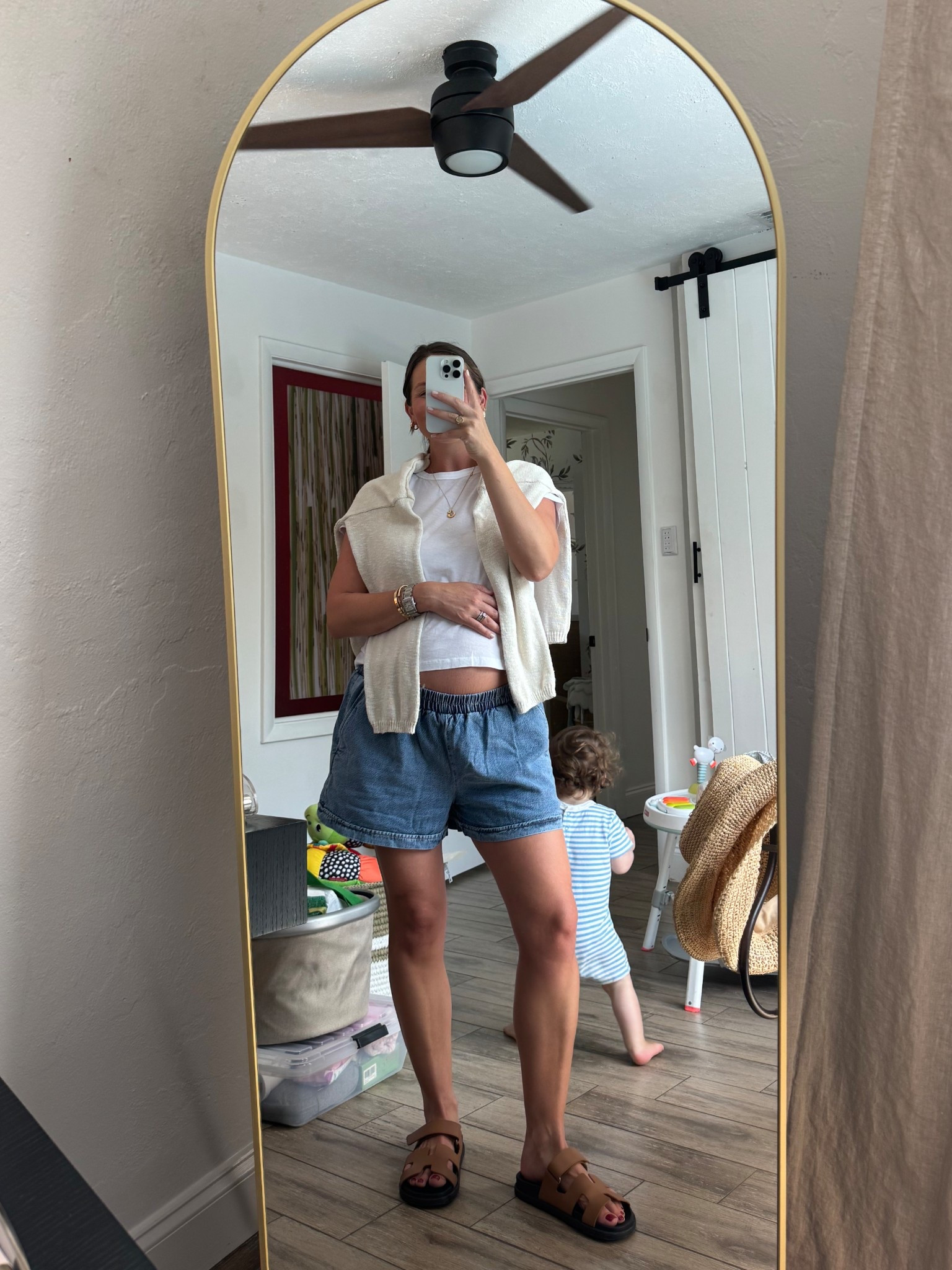 Errand-running fit of the day👖 love these new pull-on denim shorts from Hatch! Wearing a medium for a roomier fit.

And these EDN tees are so light & breezy for summer! Love a 100% cotton staple🙌🏼

#LTKmomlife #LTKBump #LTKootd