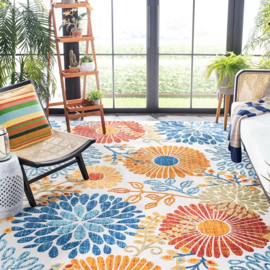 Floral area rug 🌷

#rug #arearug #floral #floralrug #home 

#LTKhome