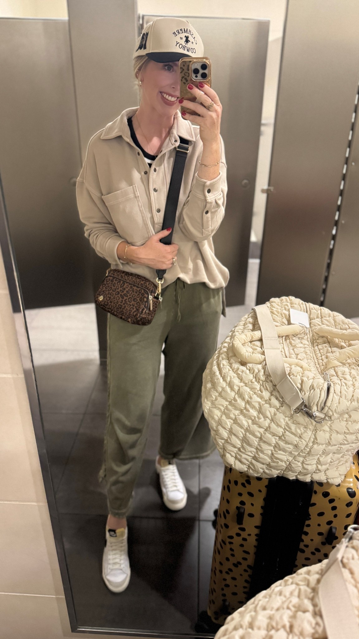 Aerie pullover on sale!!! Wearing a size small 

#LTKFallSale #LTKStyleTip #LTKFindsUnder50