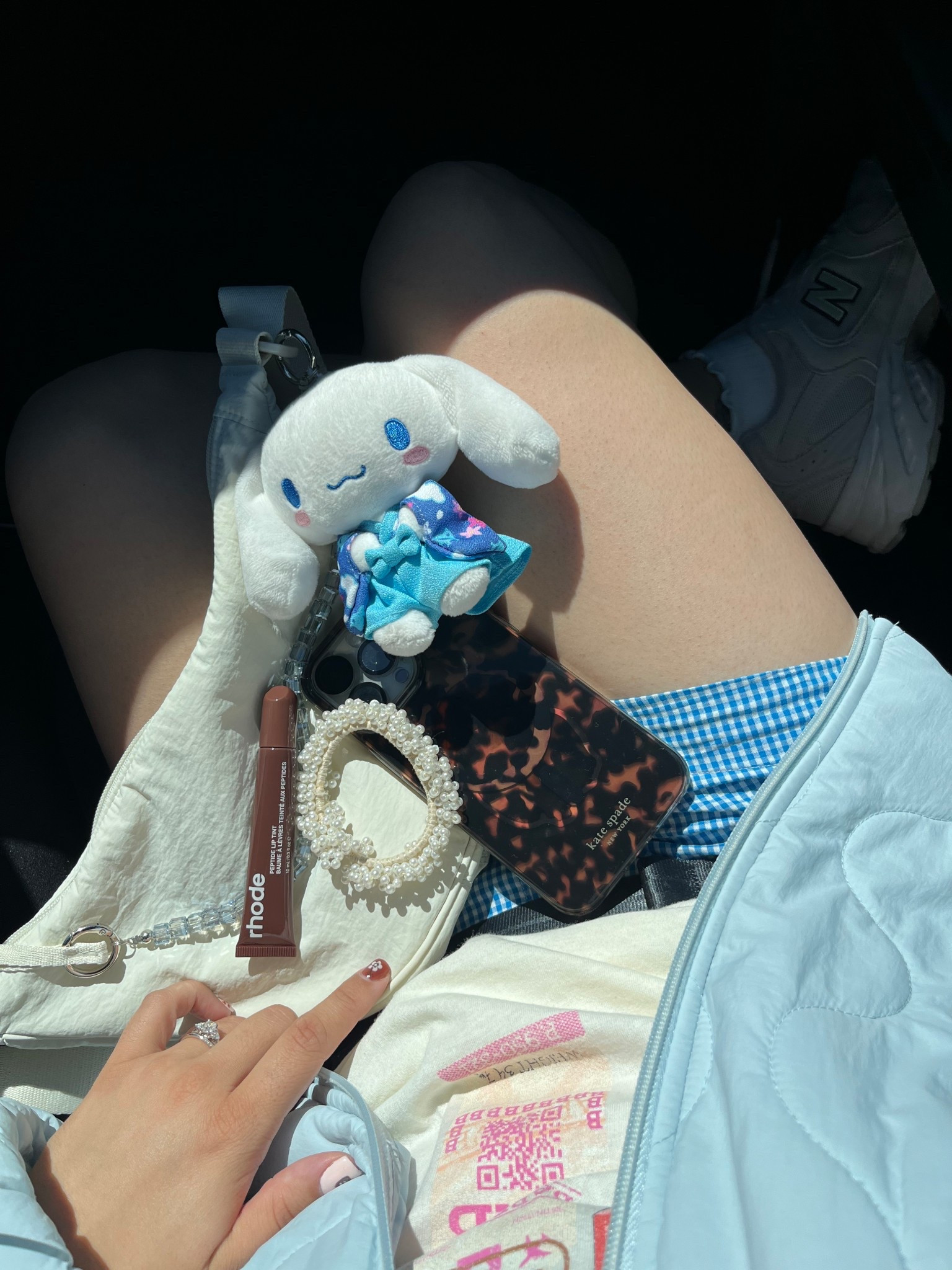 day in my life running errands 🩵


Uniqlo bag
Rhode lip gloss
Kate spade leopard print iPhone phone case

#LTKdayinmylife #LTKootd #LTKFindsUnder50