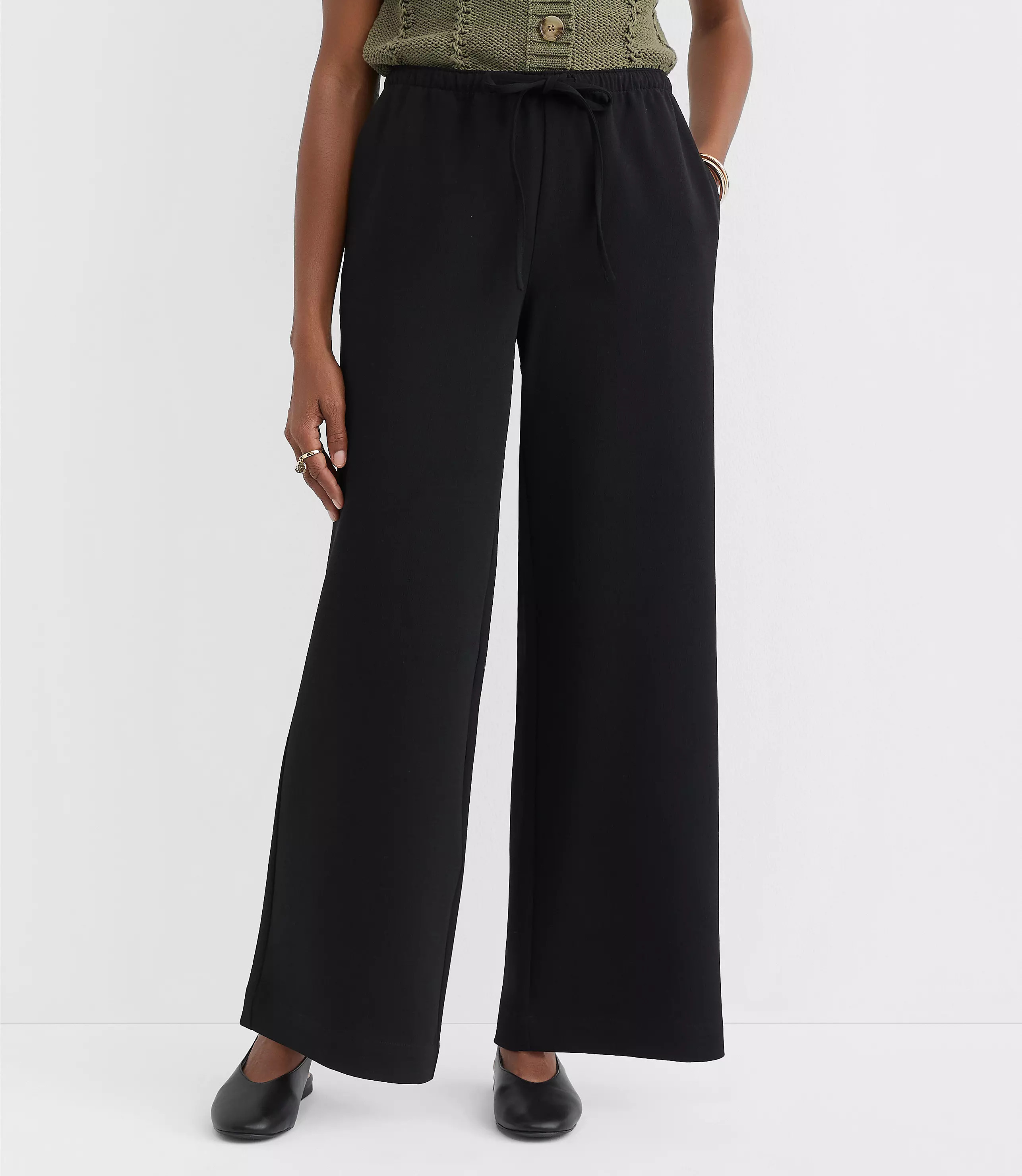 Sawyer Pull On Pants in Textured Crepe | LOFT