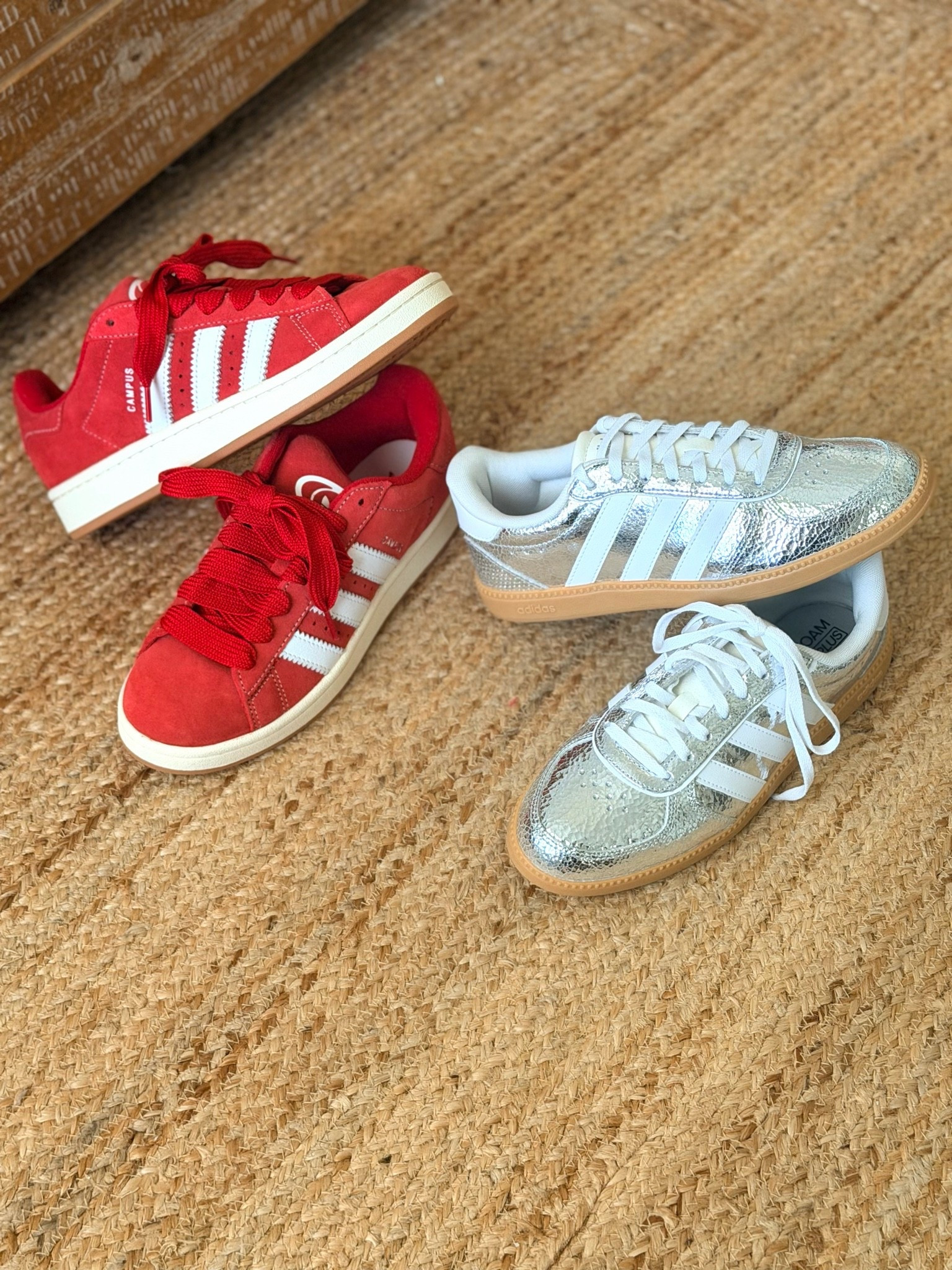 Both on major sale and add a fun pop to any outfit!
.

#LTKootd #LTKSaleAlert #LTKmomlife