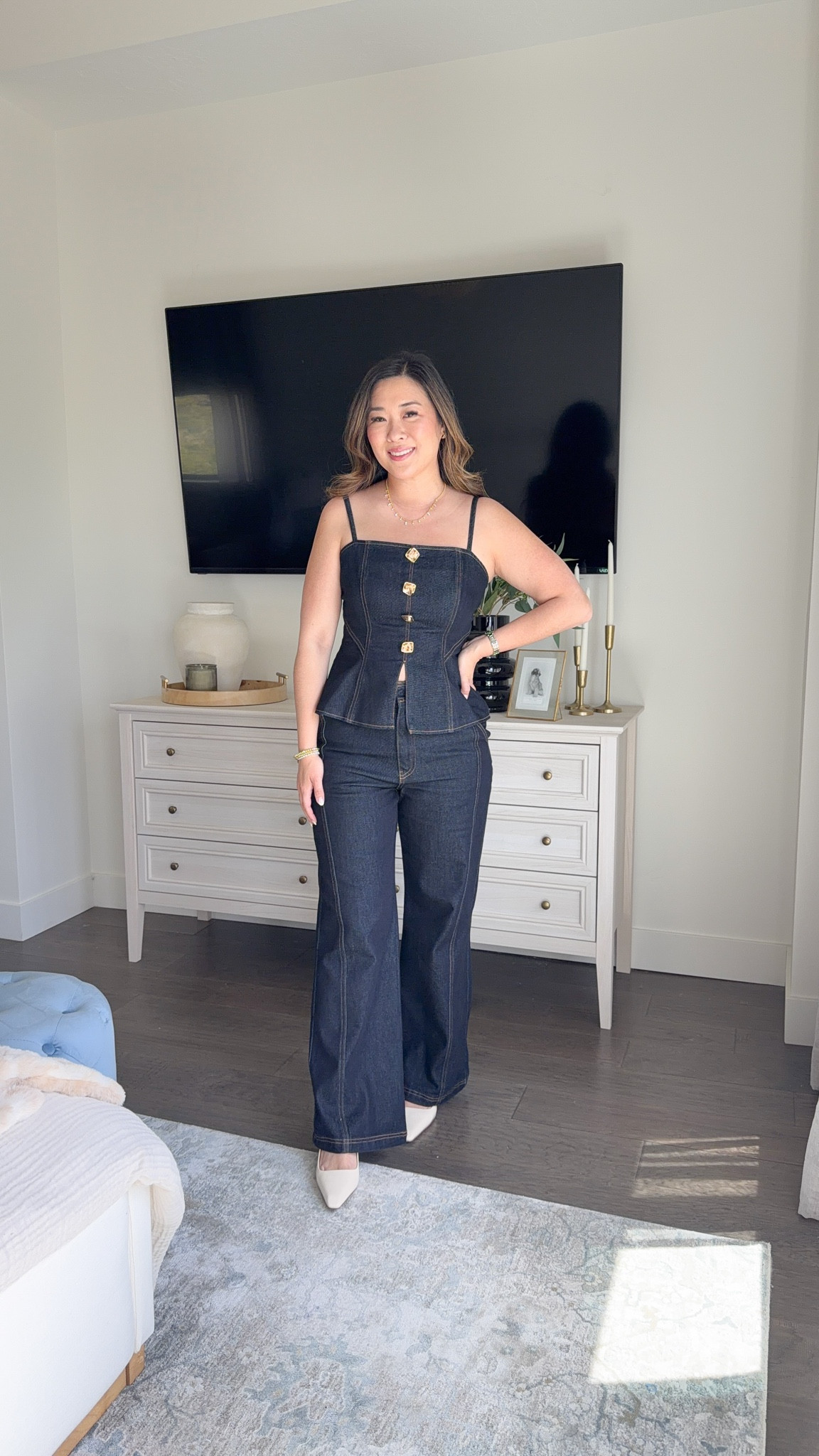 Macys Spring Outfit
Denim Top: Medium
Flare Jeans: 29