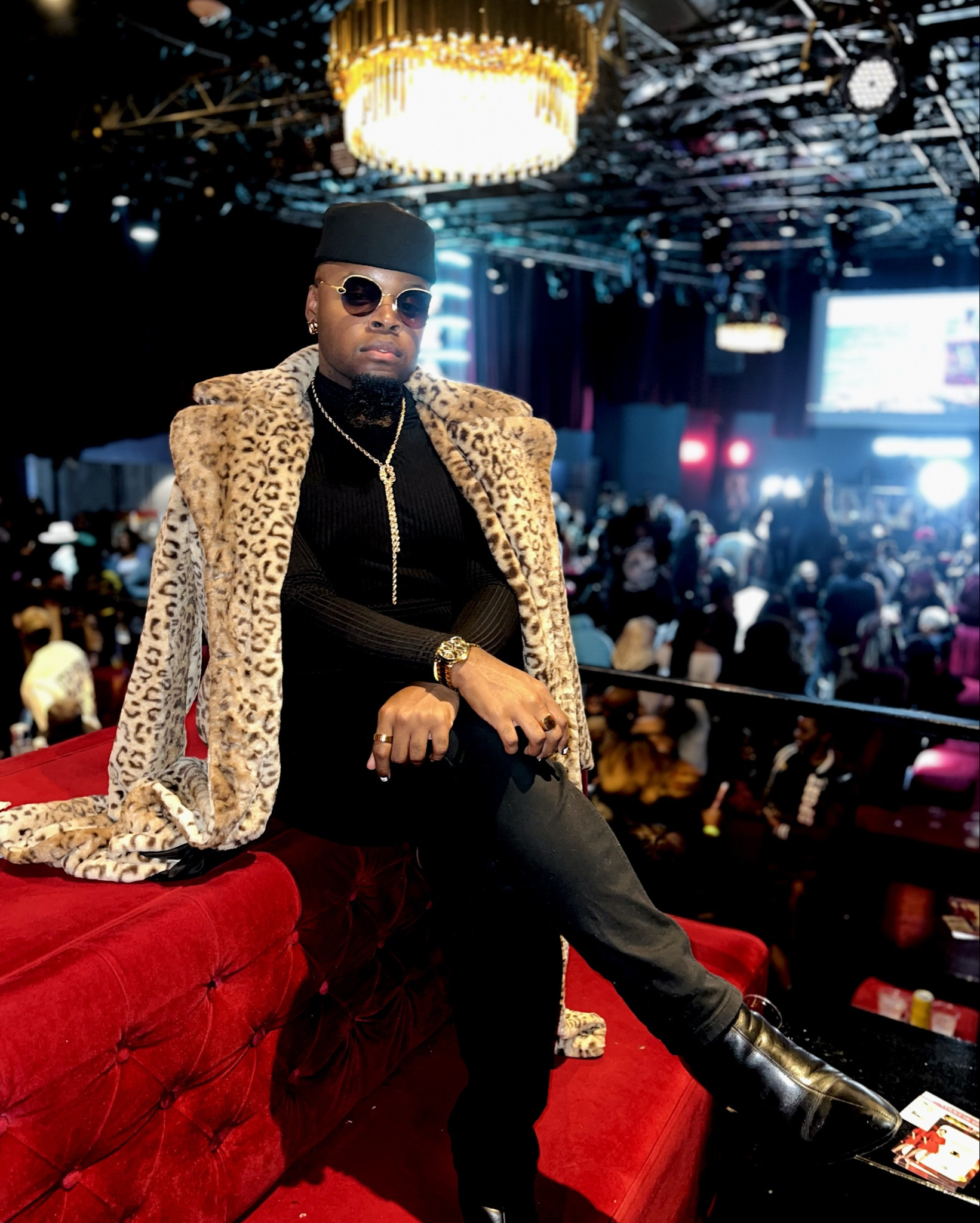 Runway Ready 

#LTKGiftGuide #LTKHoliday #LTKStyleTip