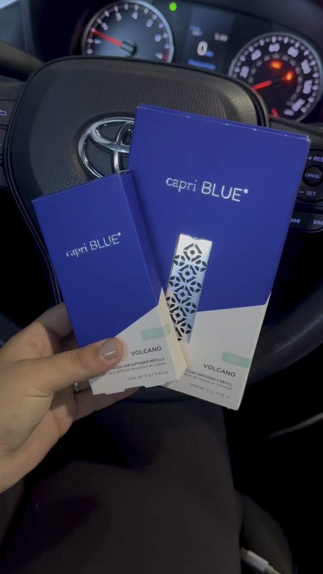 Capri Blue volcano car clip🤩 

This smells SO GOOD and is such a good price!

#LTKU #LTKGiftGuide #LTKVideo