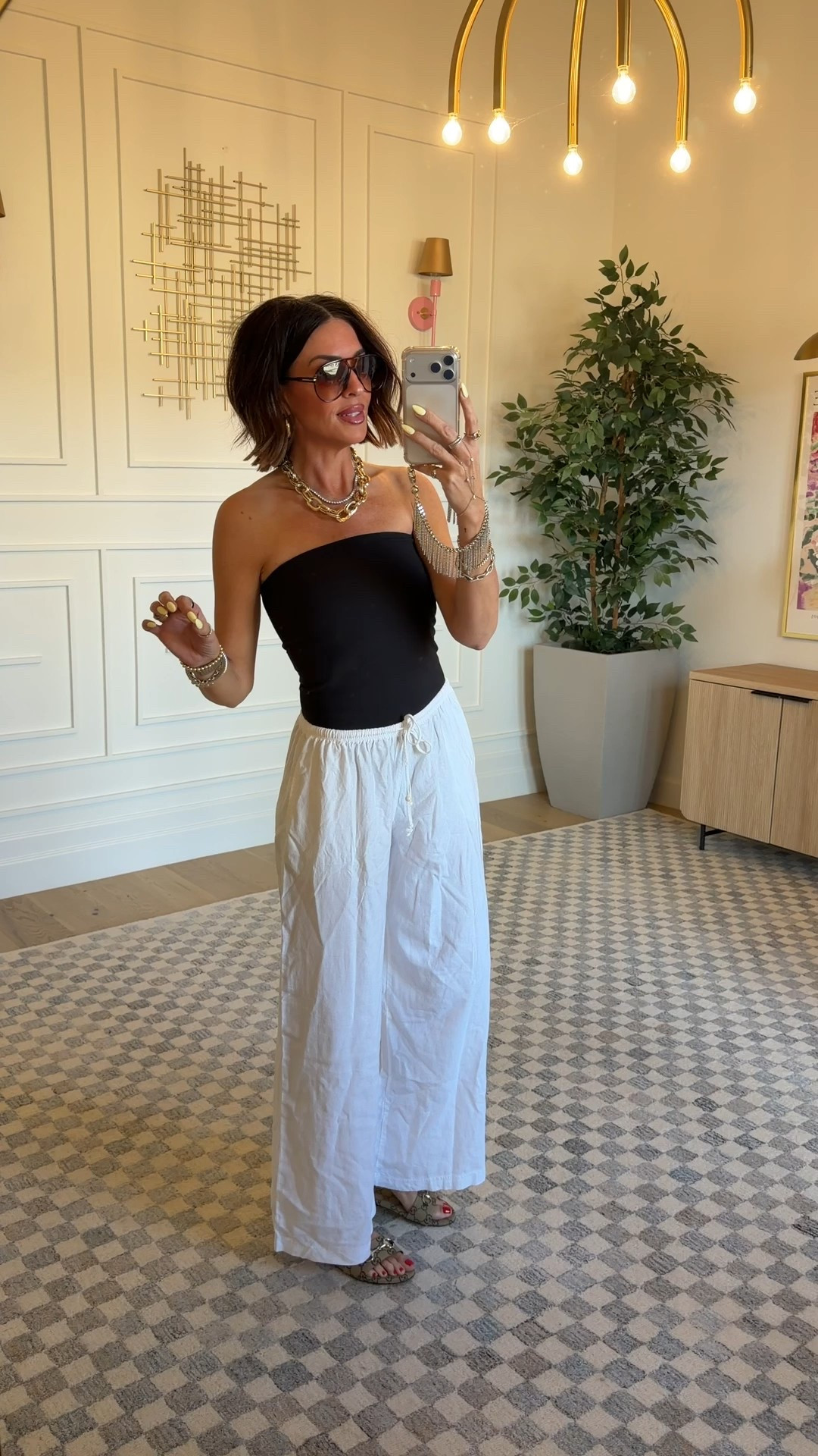 Aritzia look for less target pants
Size M
Tubetop - size S

#LTKTravel #LTKSeasonal #LTKootd