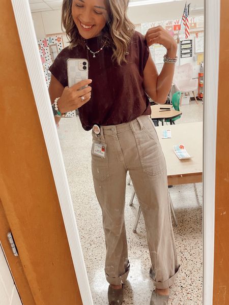 Teacher fit of today! I’m loving the Wide leg pants look 😍

#LTKworkwear #LTKBacktoSchool #LTKSeasonal