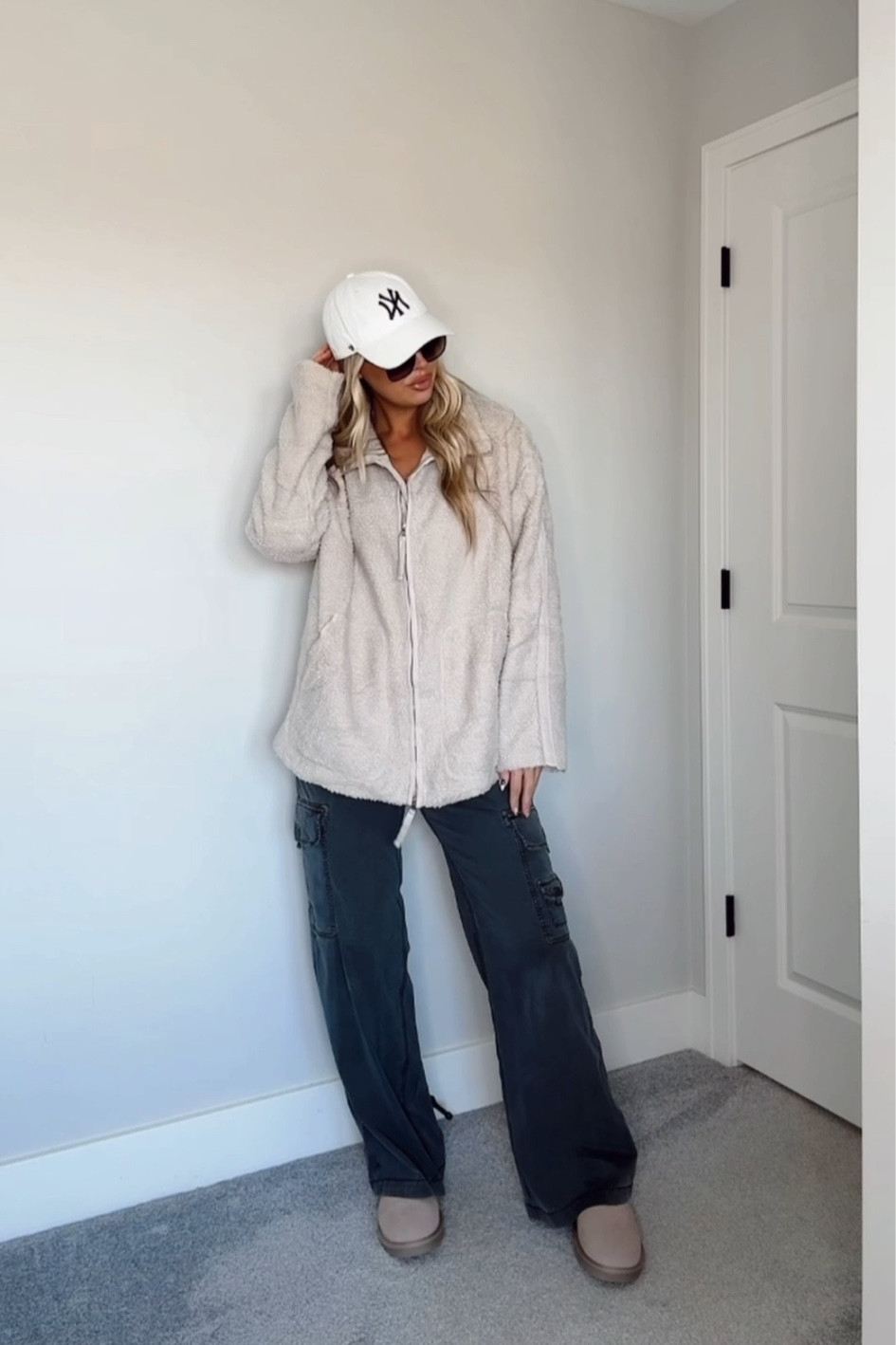 Mom OOTD ✌🏼

#LTKStyleTip #LTKFindsUnder100 #LTKFindsUnder50