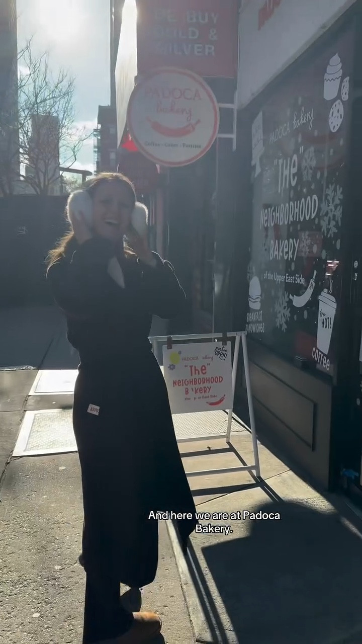 Today I was on a mission to try the Gingerbread Latte from @padocabakery & lemme tell you it did not disappoint!! Just the right flavor to get you in the holiday spirit! 

#elf #vlogmas #coffeeshop #nyc #uppereastside