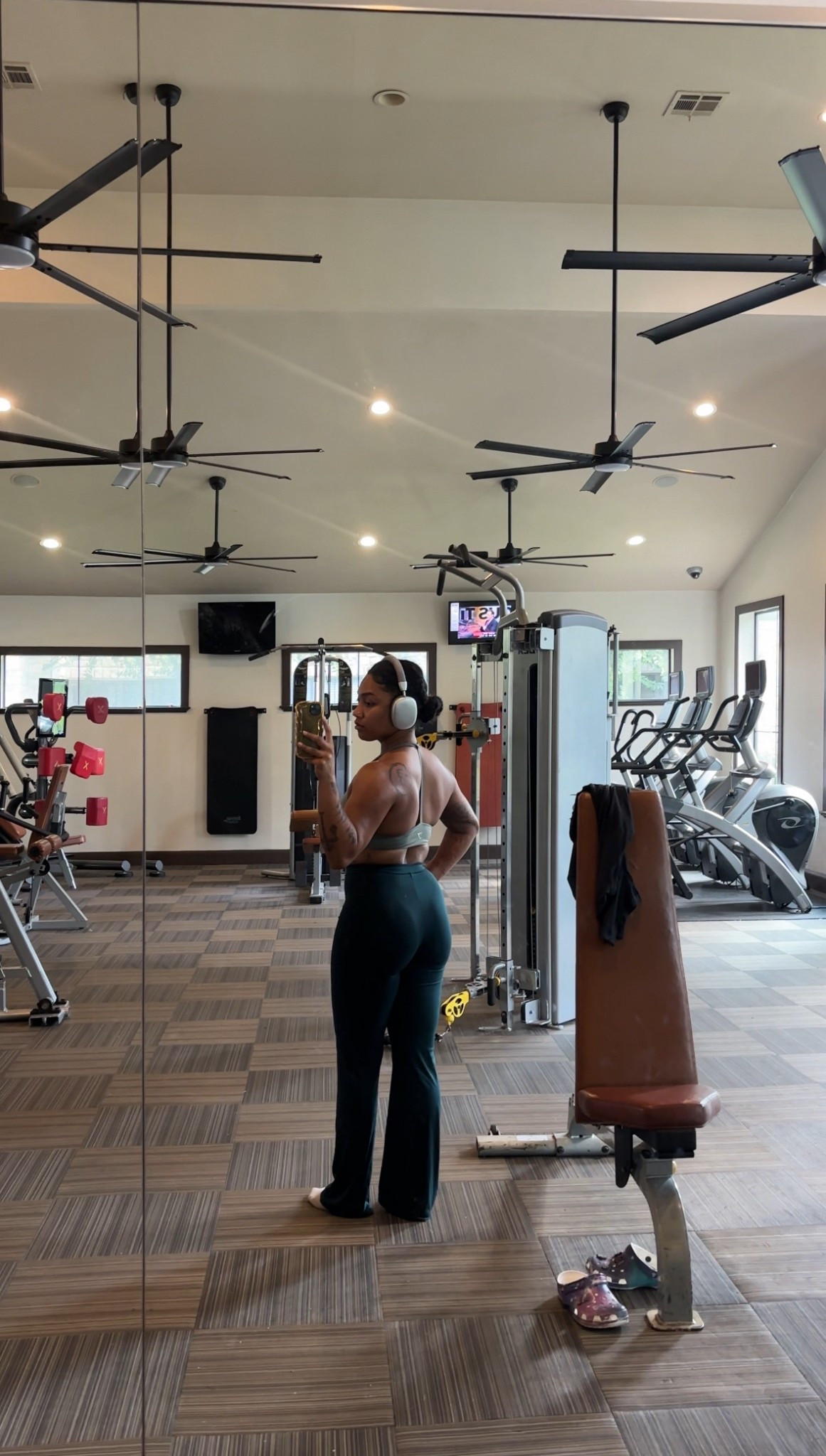 Green on Green leggings workout set 

#LTKFindsUnder100 #LTKActive #LTKFindsUnder50