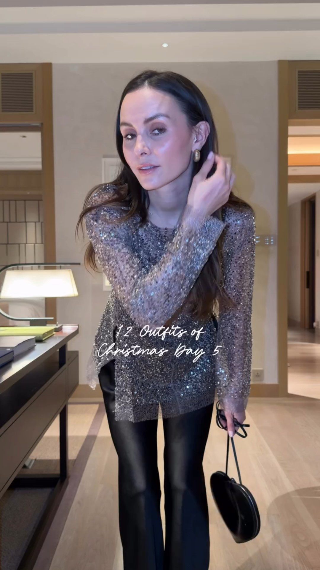 The perfect party top ✨

#partylook #highstreetfinds #chicoutfit #newyearsoutfit #festiveoutfit 

Partywear, Christmas party outfit, office party outfit, Christmas look, festive style, festive outfit, sequin top, sequin top outfit