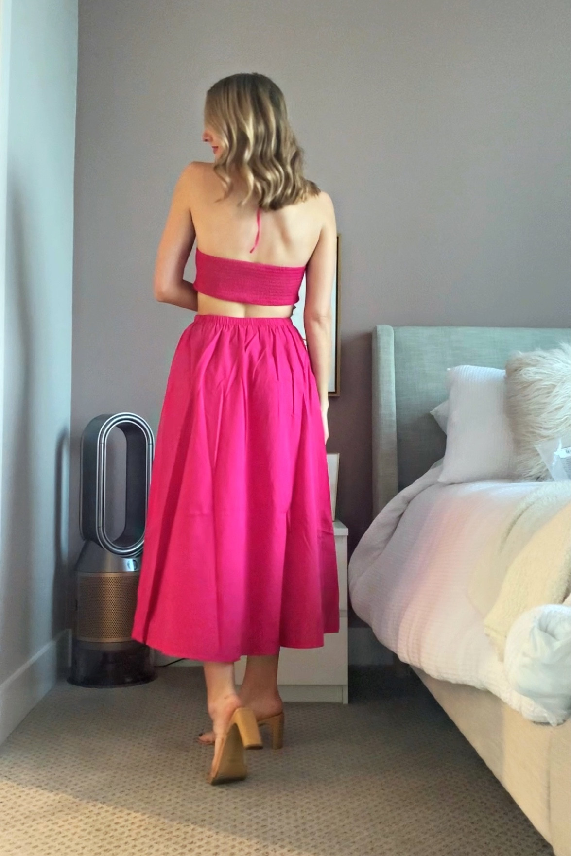 Spring dress with cutout back. Runs tts 

#LTKunder100 #LTKstyletip #LTKunder50