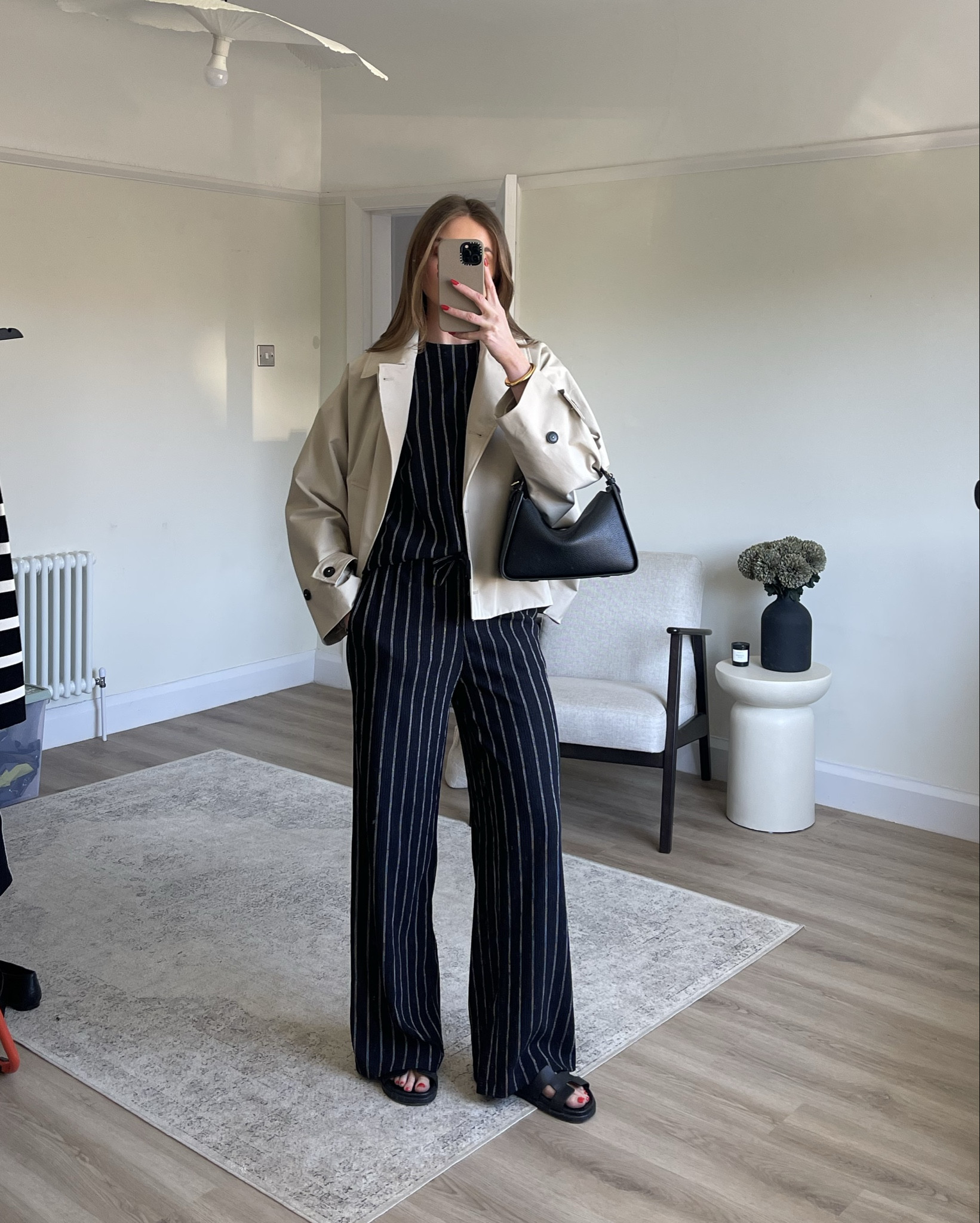 Short trench coat styling Small
Small in the Zara trench 
Size 8 in the matalan trousers
Size 10 in the top
The horse bag
Hermes chypre sandals, dupes linked 

#LTKuk #LTKspring